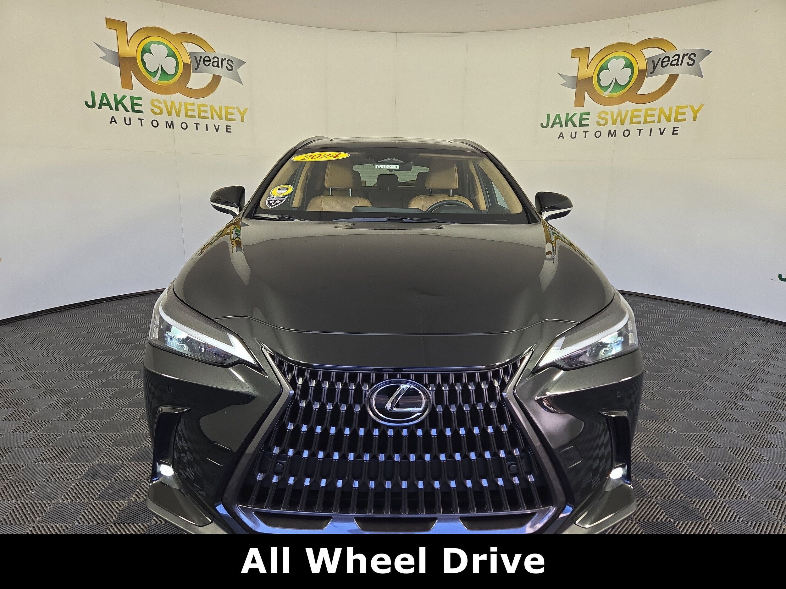 2024 Lexus NX 350h Premium photo 2