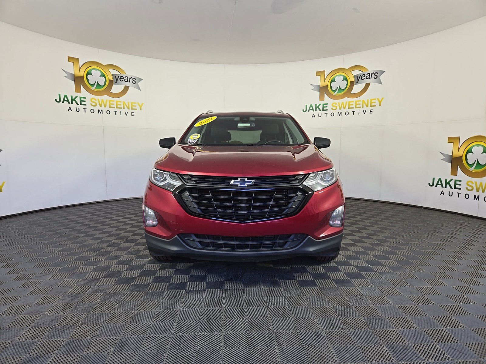 Used 2020 Chevrolet Equinox LT with VIN 2GNAXUEV5L6266211 for sale in Cincinnati, OH