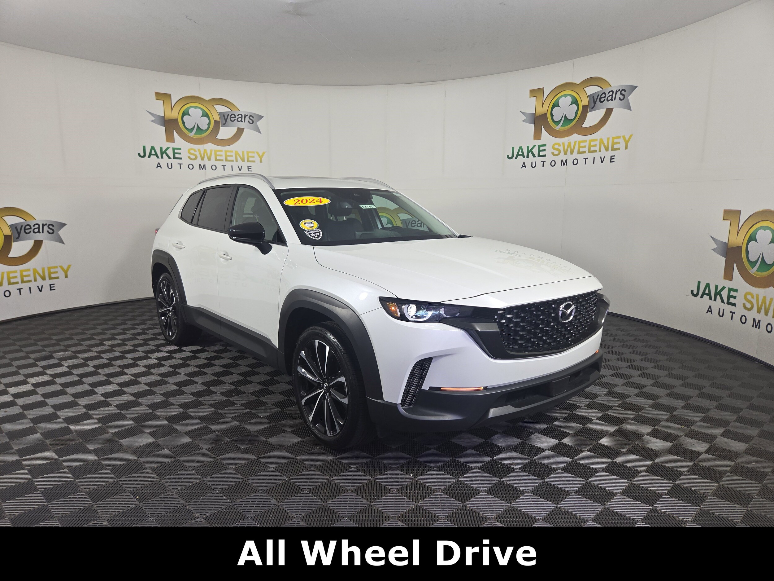 2024 Mazda CX-50 2.5 Premium Plus photo 2