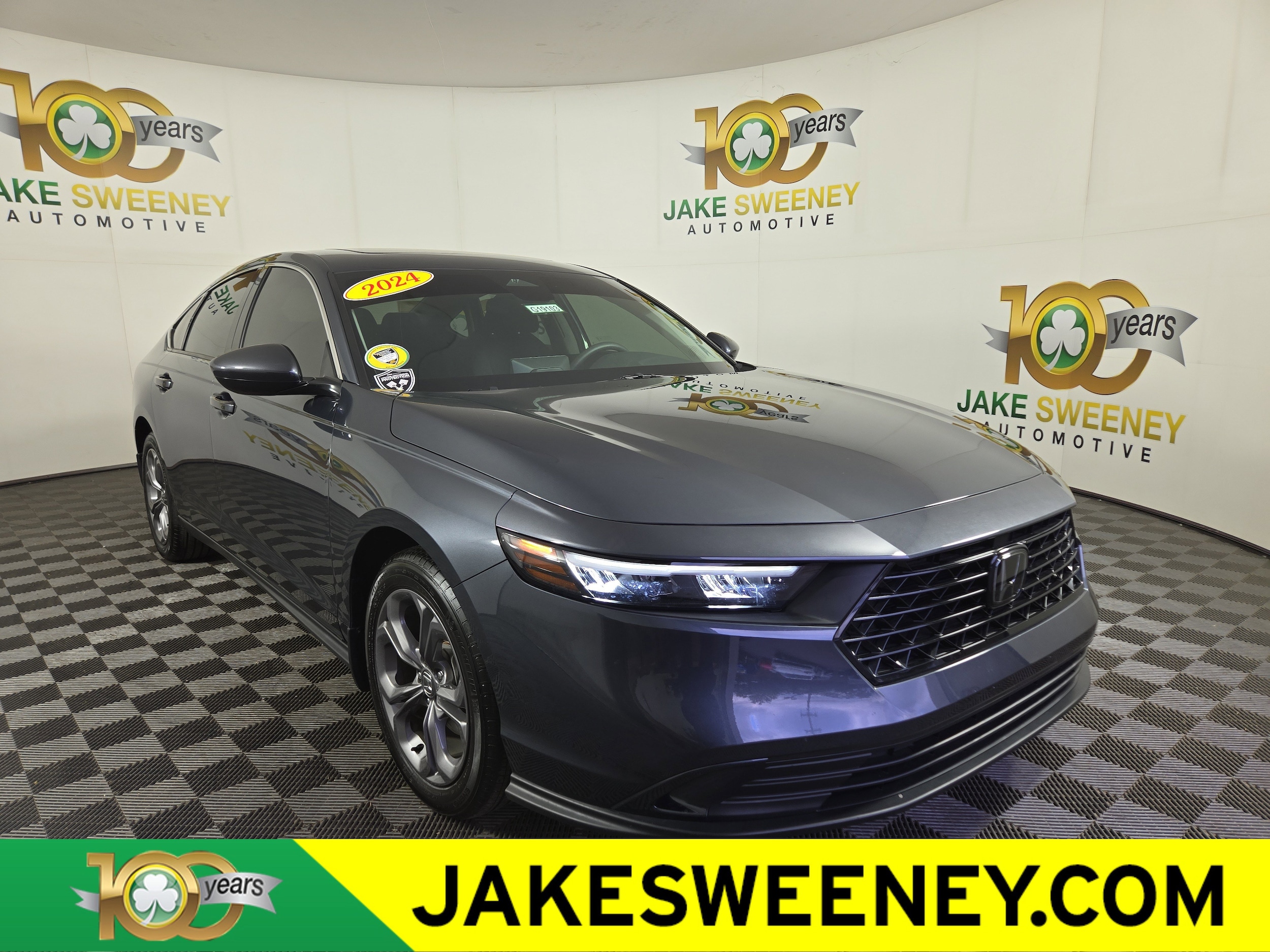 2024 Honda Accord EX's photo