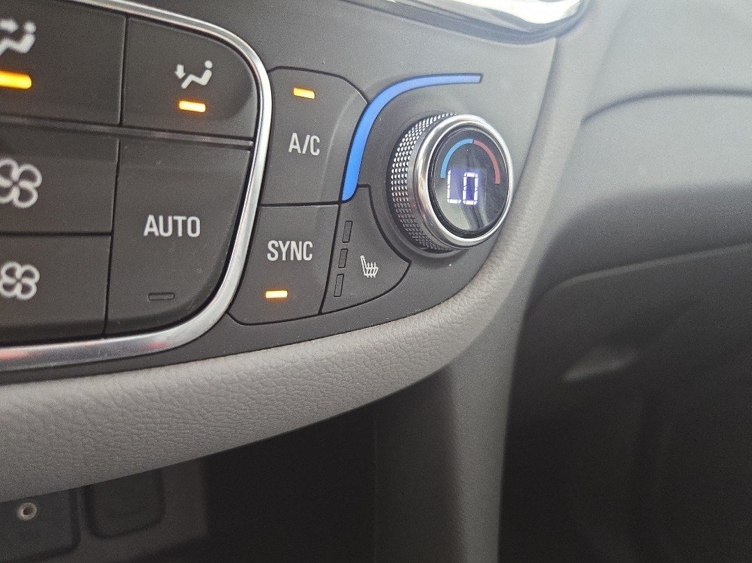 2022 Chevrolet Equinox LT - Photo 25