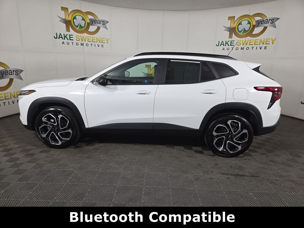 Used 2025 Chevrolet Trax 2RS SUV