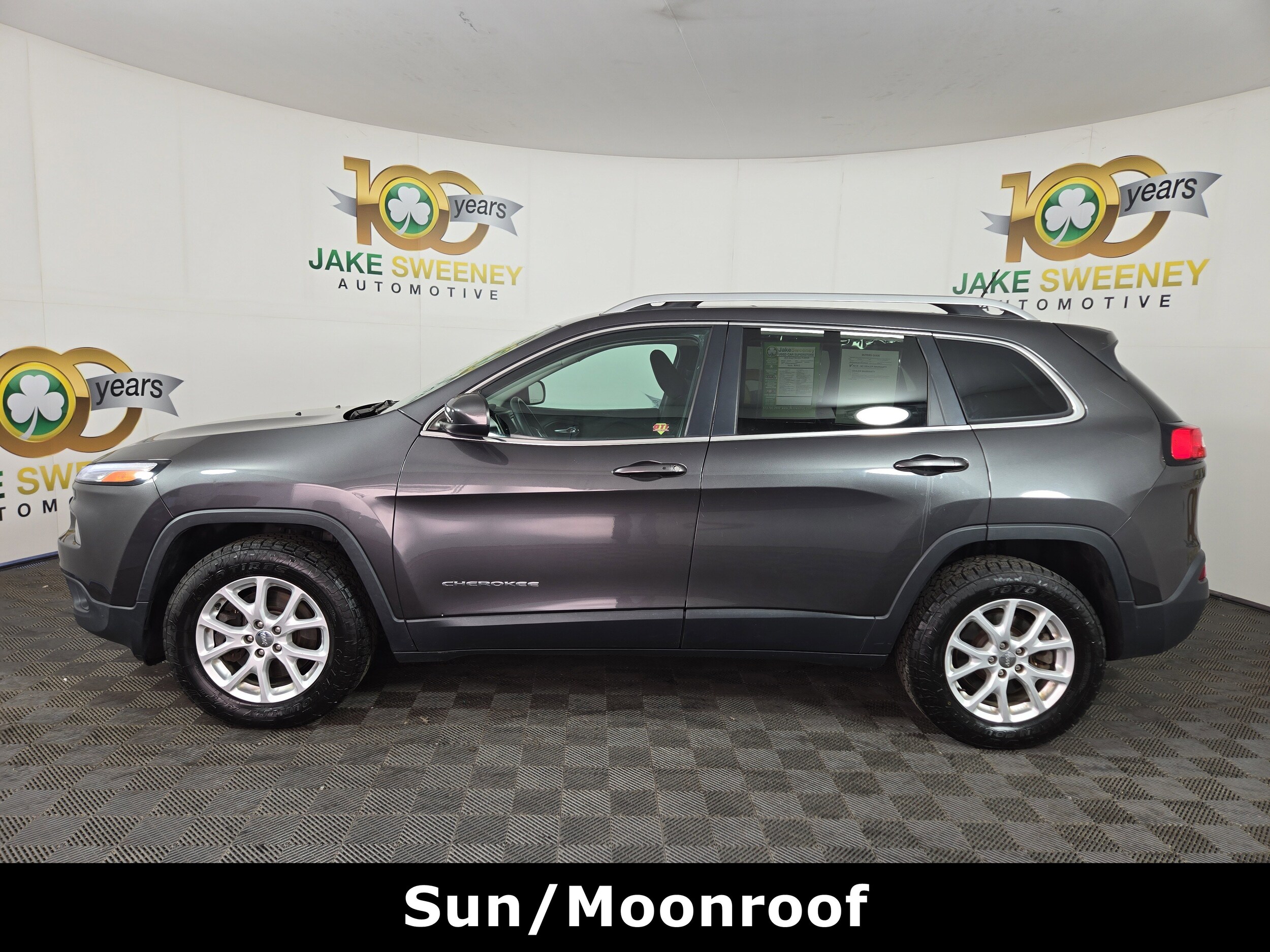 2015 Jeep Cherokee Latitude photo 4
