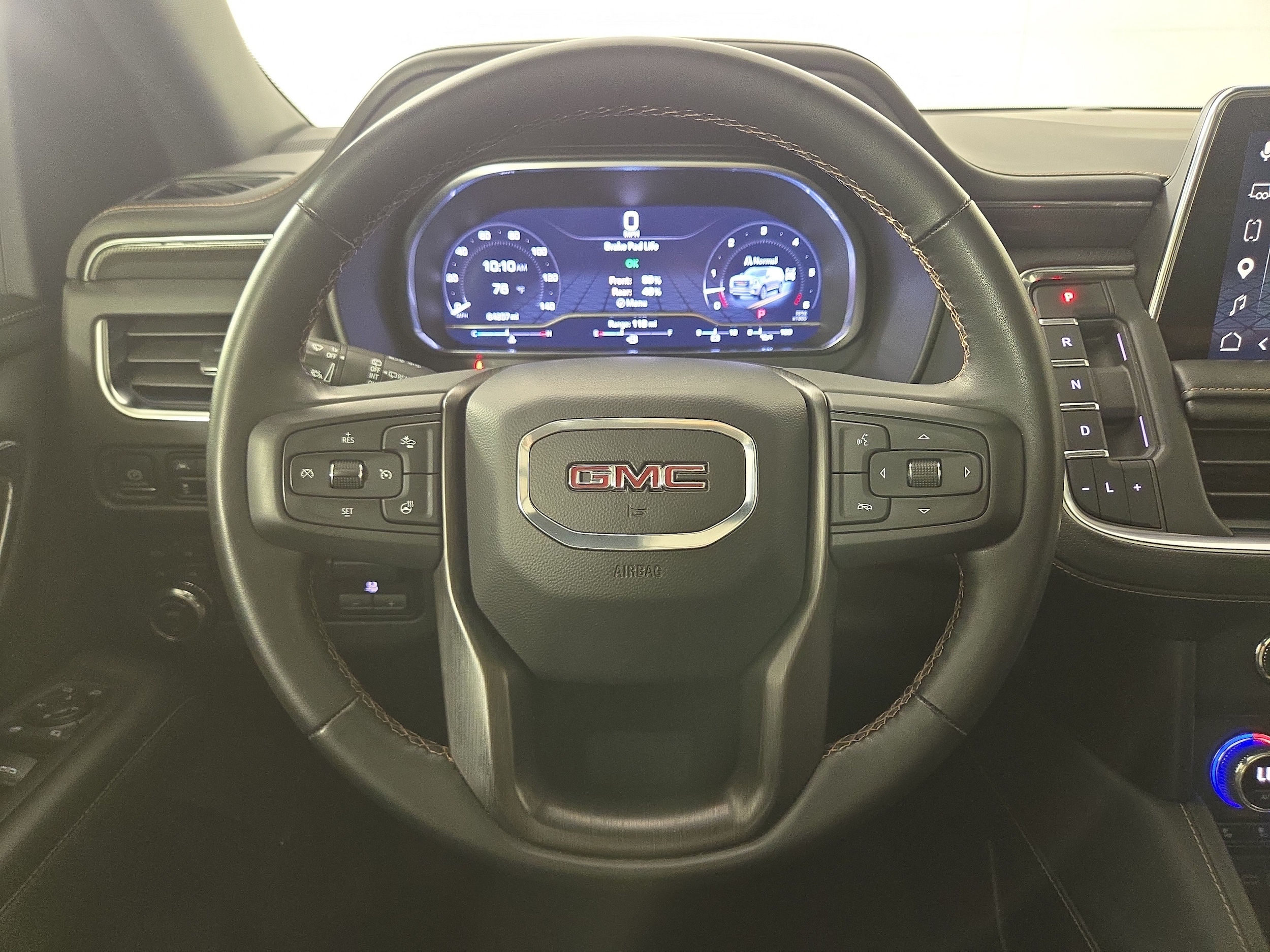 2023 GMC Yukon AT4 - Photo 15