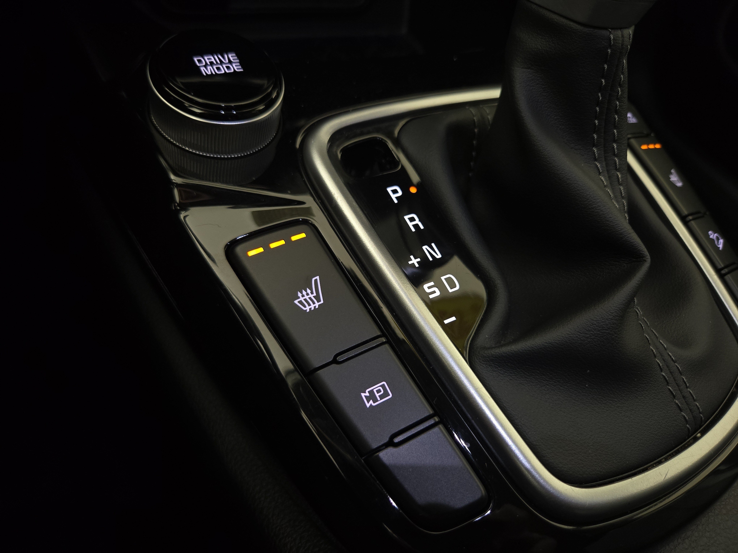 2025 Kia Seltos S - Photo 29