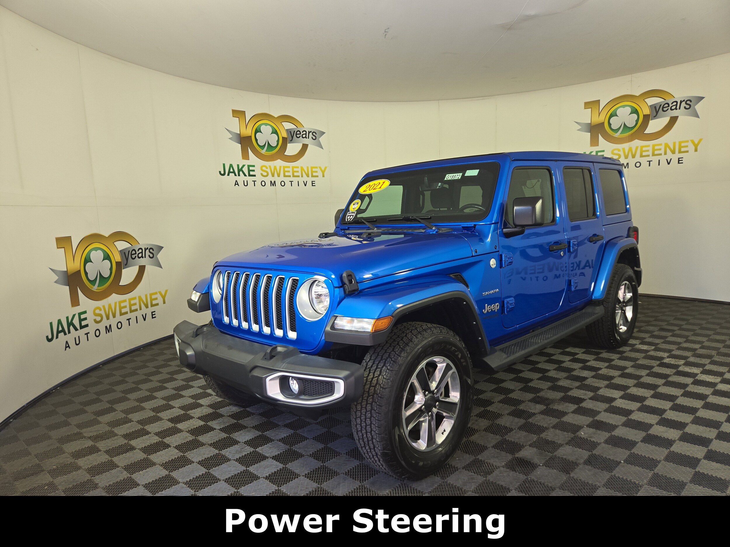2021 Jeep Wrangler Unlimited Sahara photo 2