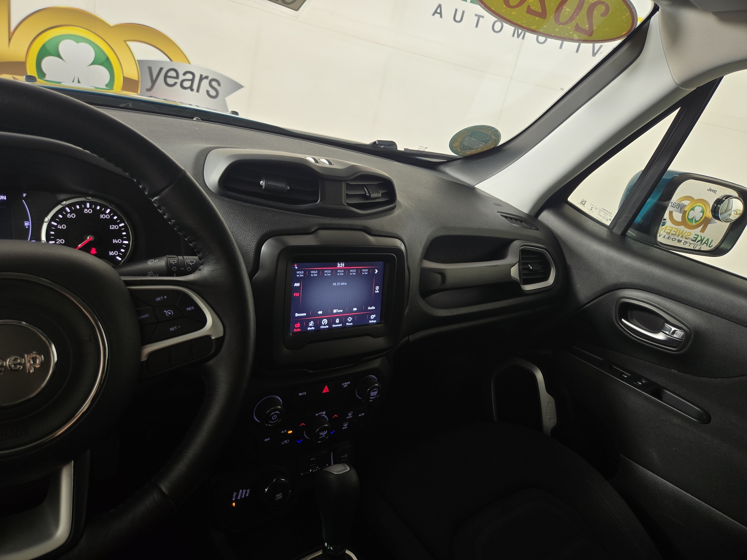 2020 Jeep Renegade Latitude - Photo 22