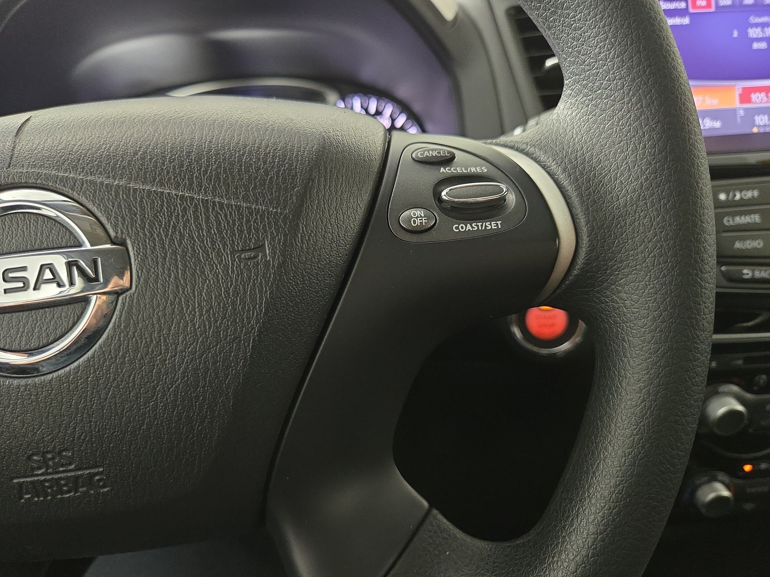 2020 Nissan Pathfinder S - Photo 17