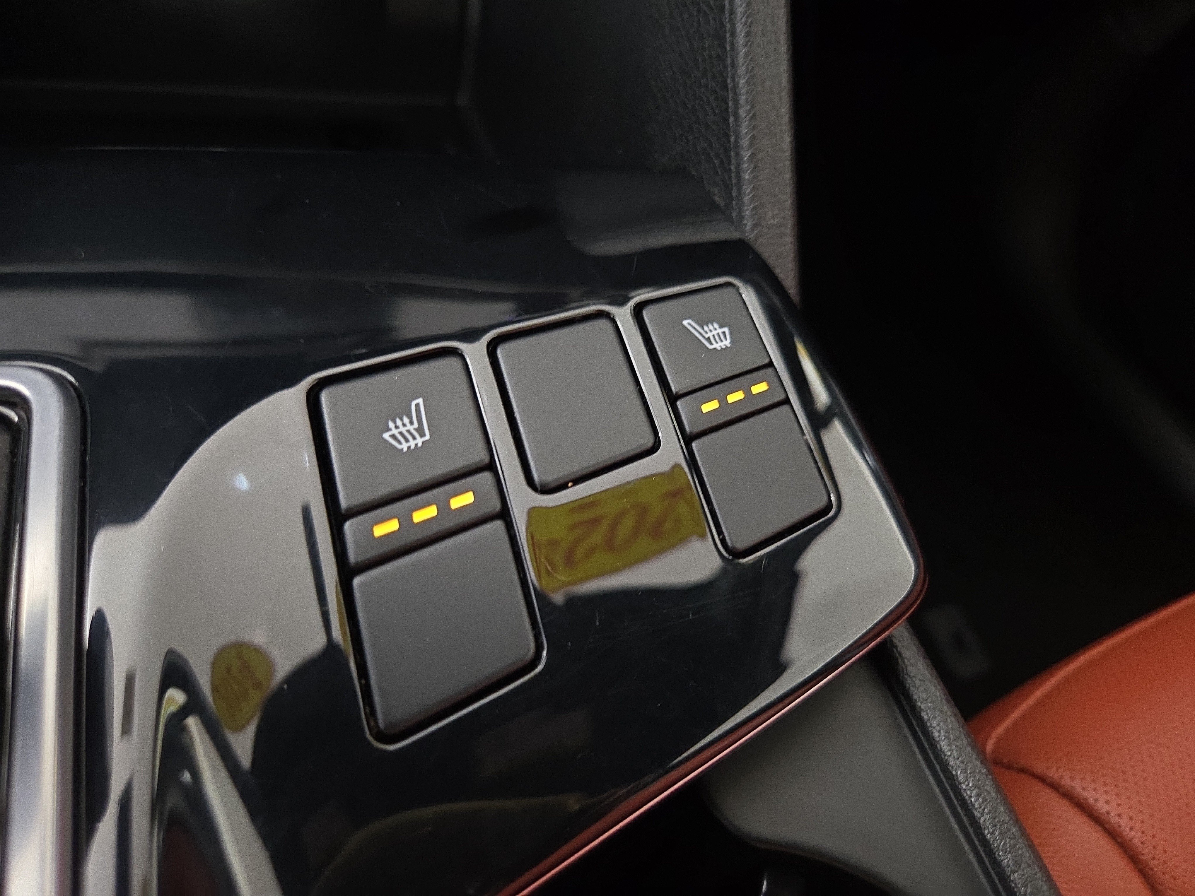 2024 Kia Sportage SX - Photo 28