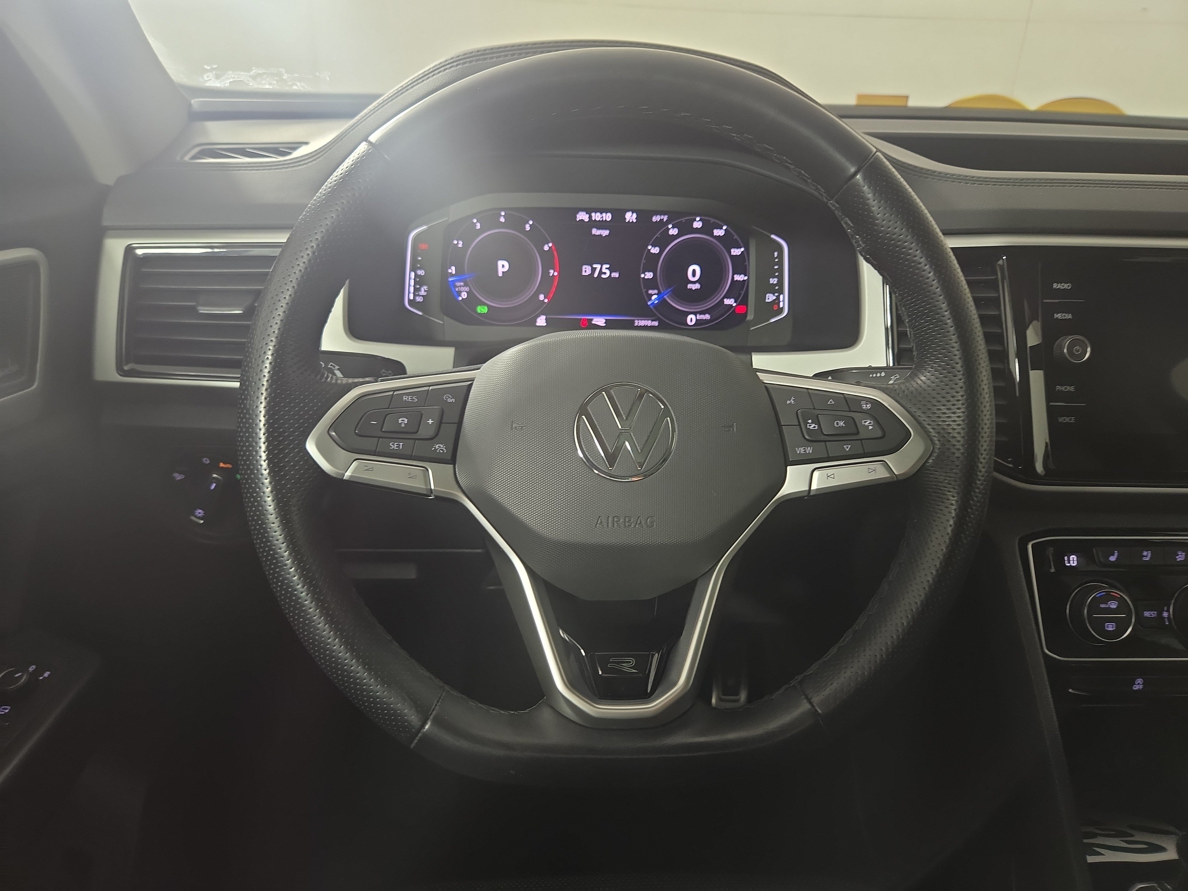 2022 Volkswagen Atlas SEL Premium R-Line - Photo 14