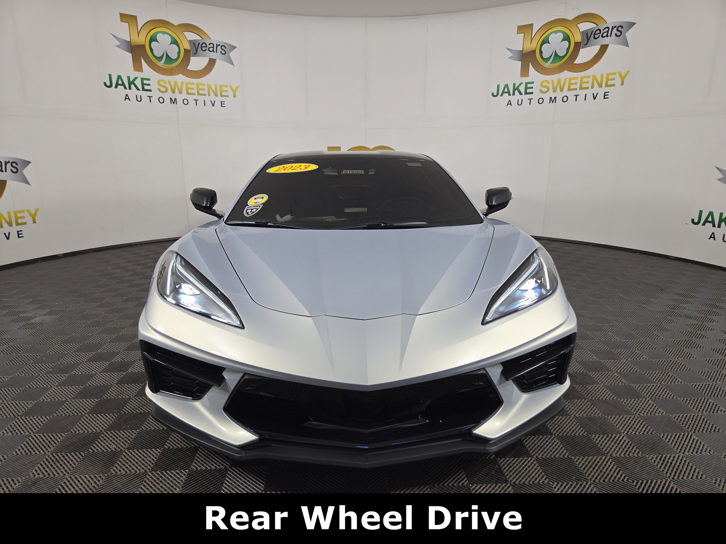 2023 Chevrolet Corvette Stingray 2LT photo 2