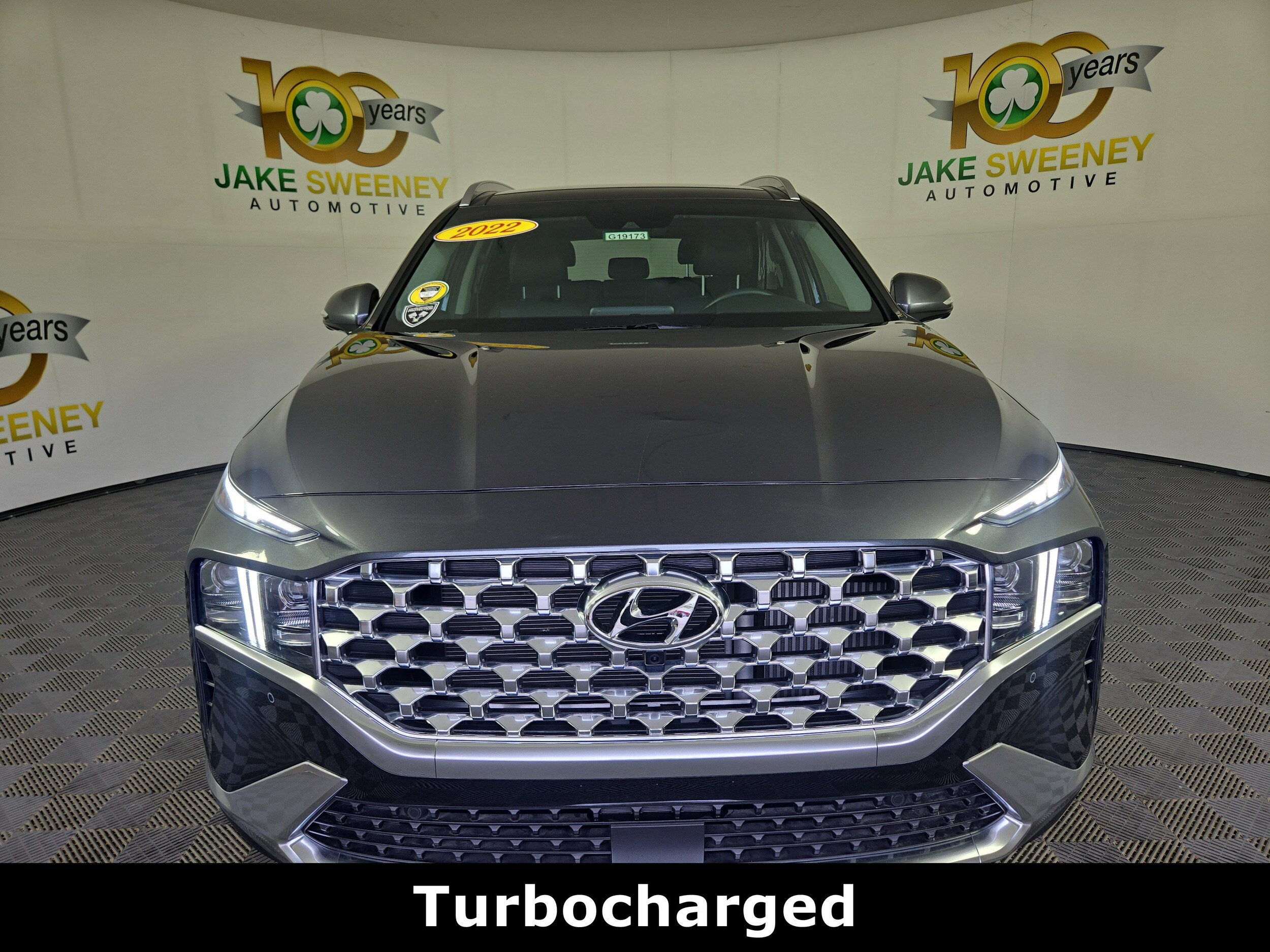 2023 Hyundai Santa Fe Limited photo 2