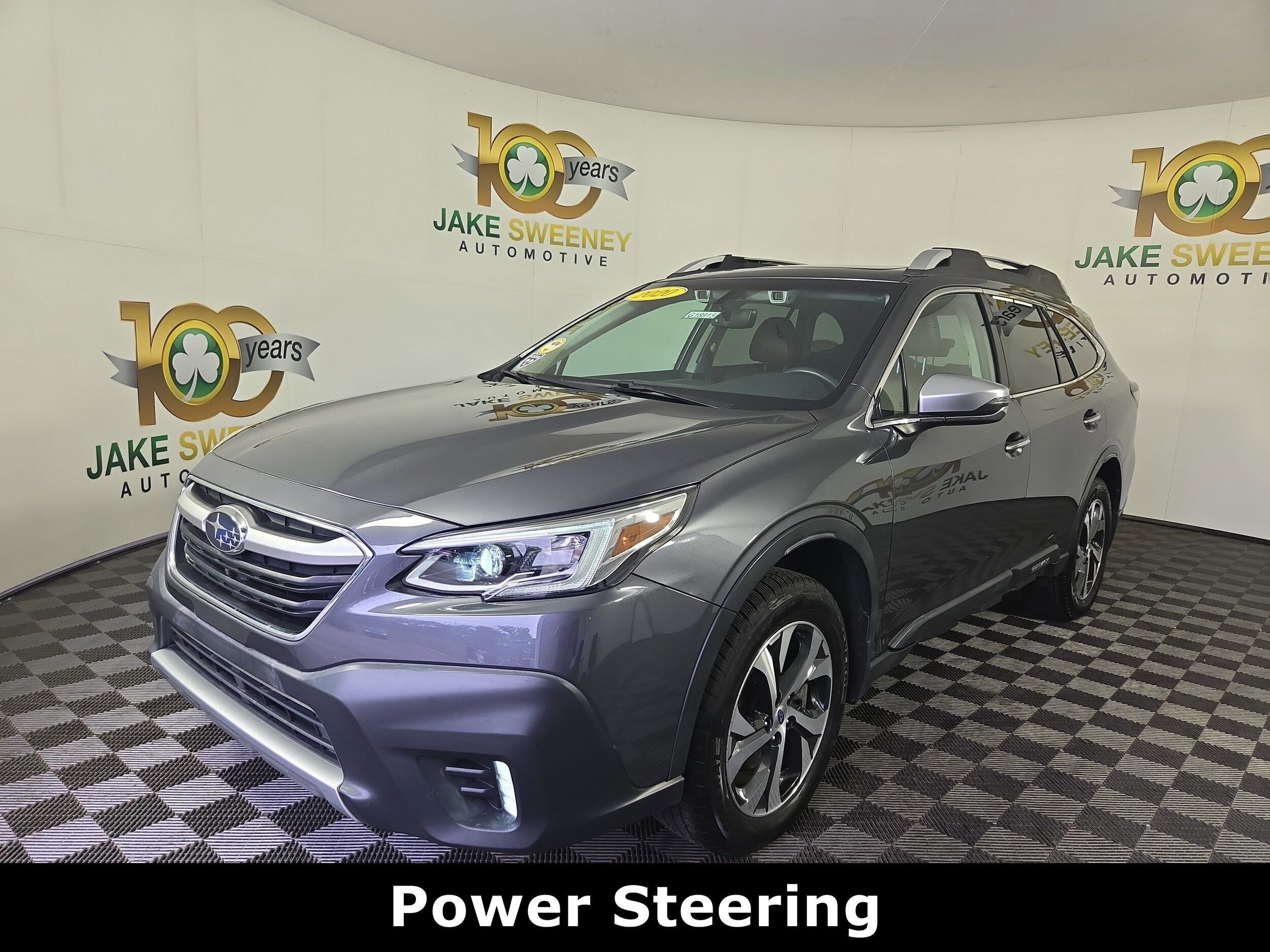 2020 Subaru Outback Touring photo 3