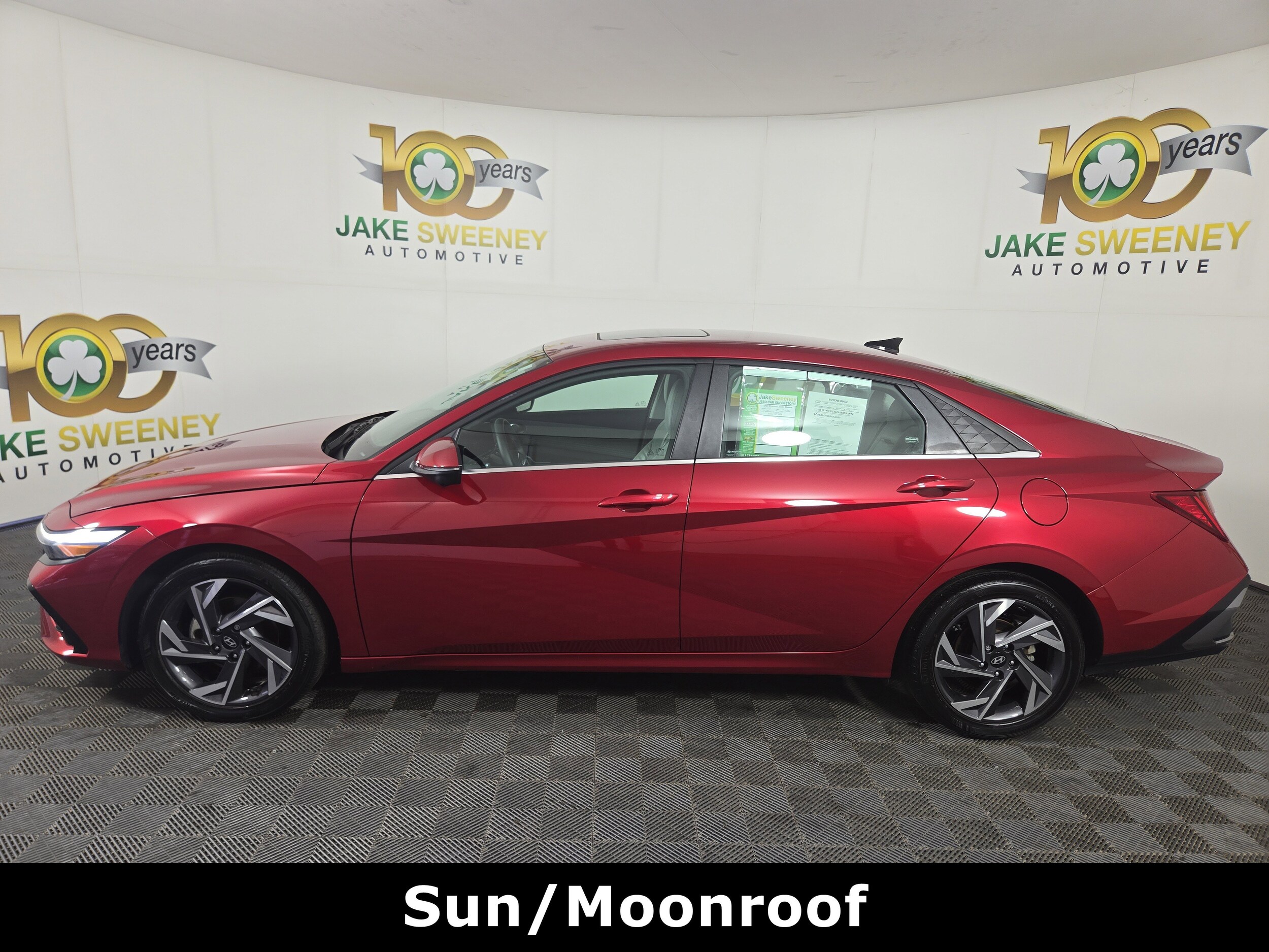 2024 Hyundai Elantra Limited photo 4