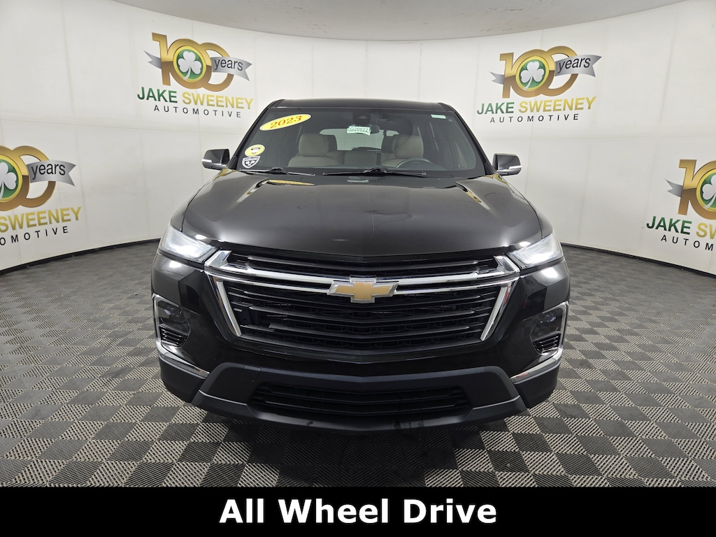 Used 2023 Chevrolet Traverse LS SUV