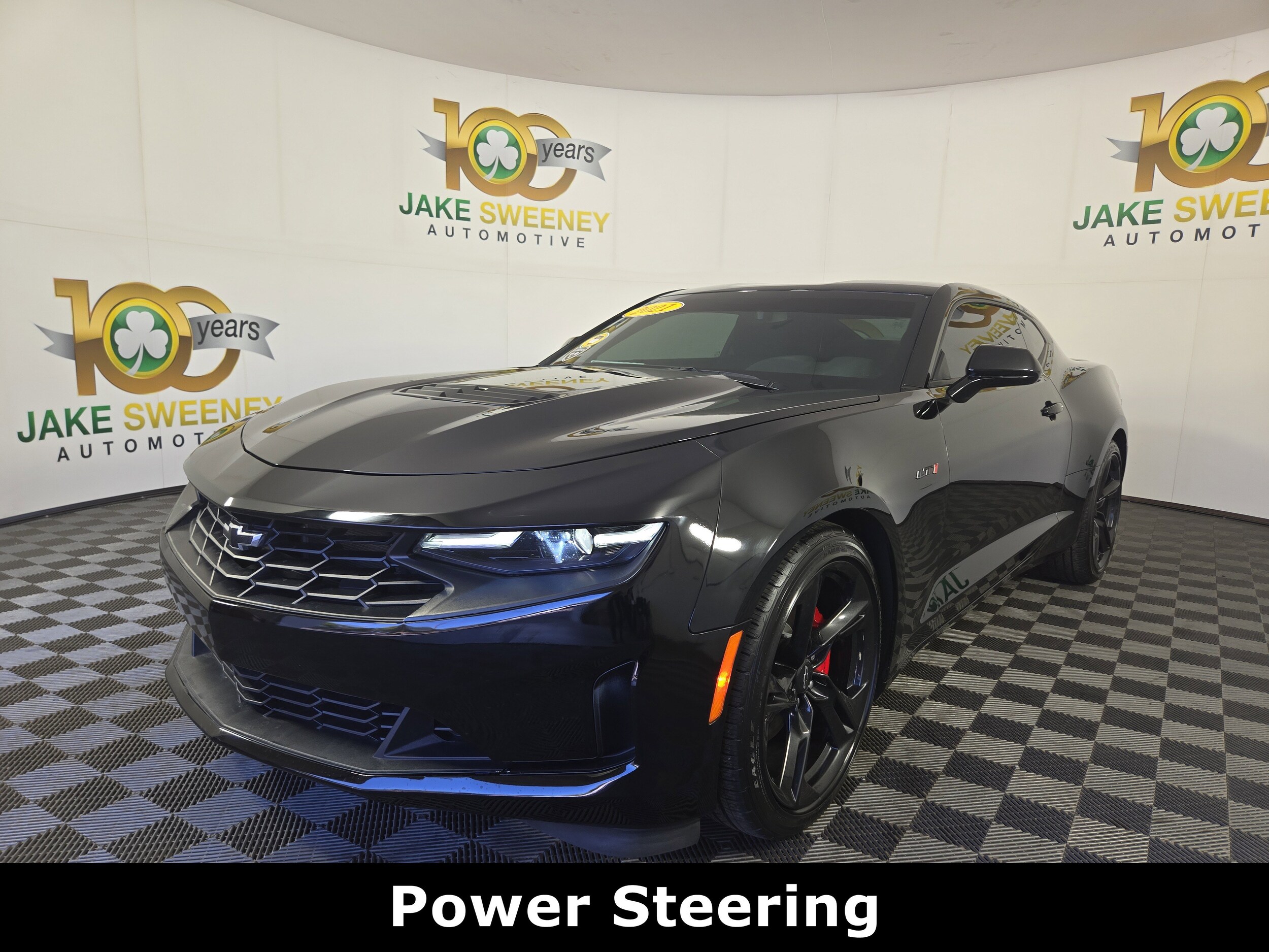 2021 Chevrolet Camaro LT1 photo 3