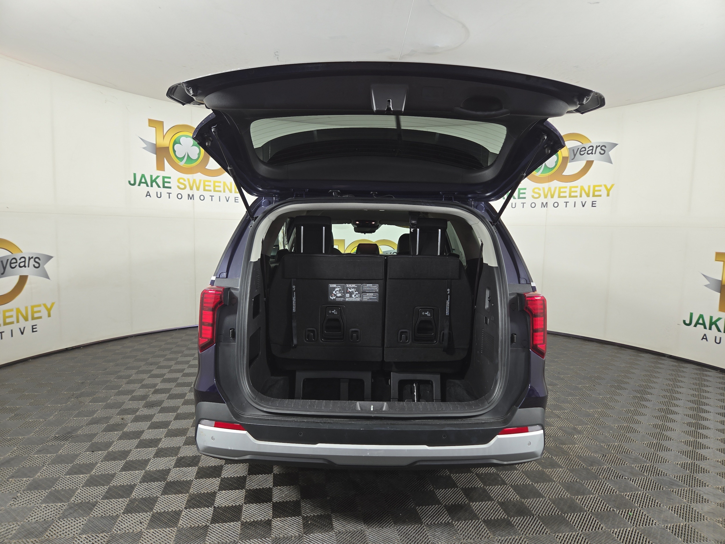 2025 Kia Carnival LXS - Photo 34