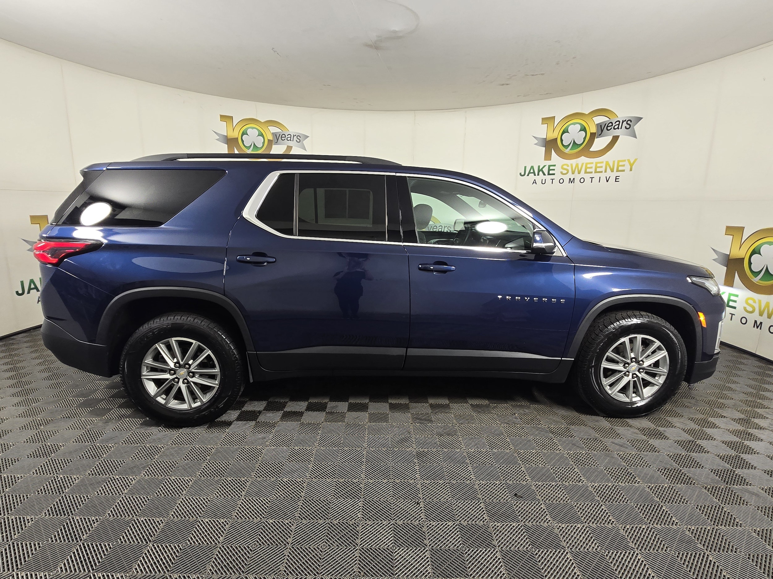 2023 Chevrolet Traverse 1LT - Photo 10