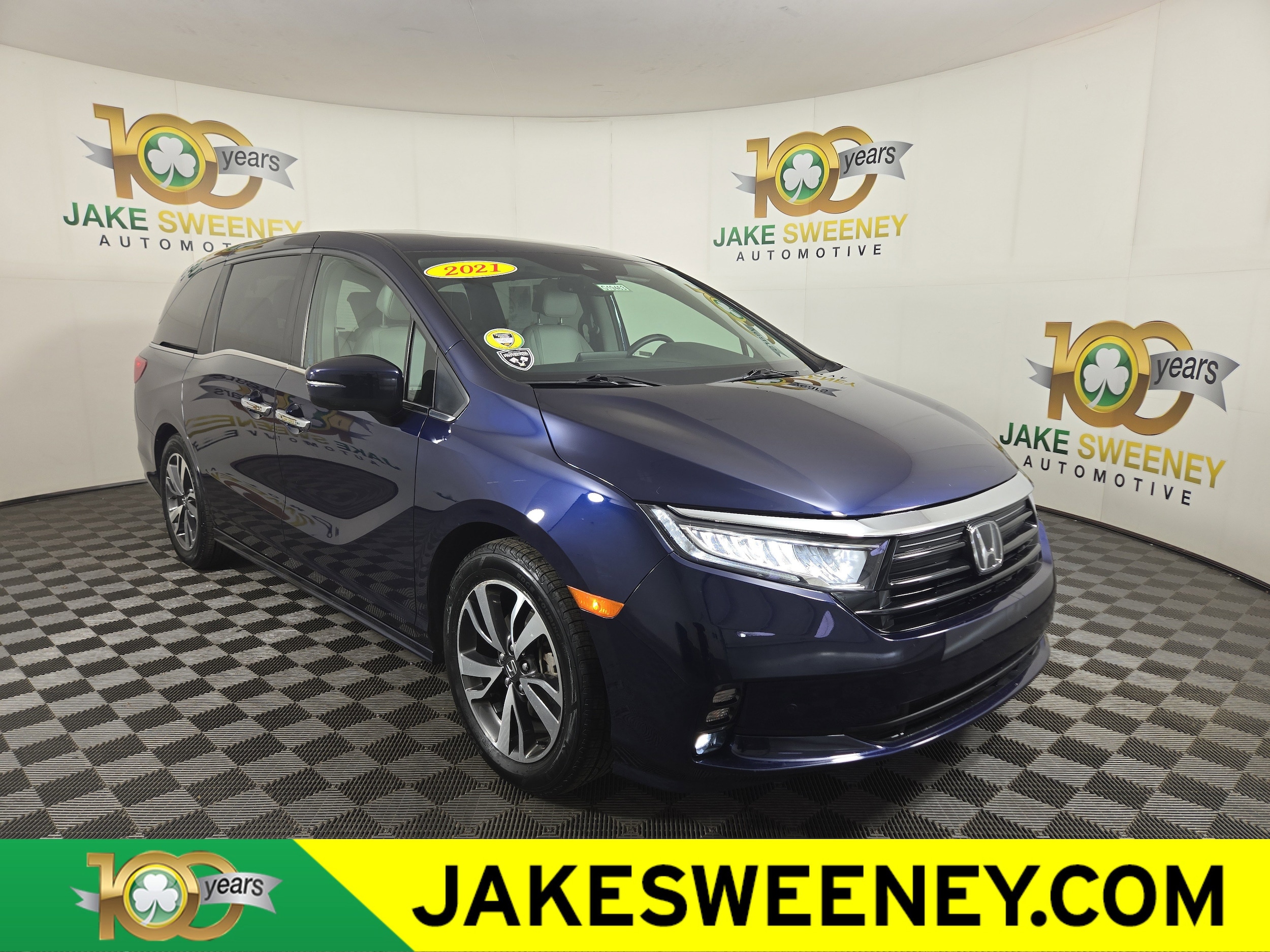 2021 Honda Odyssey Touring's photo