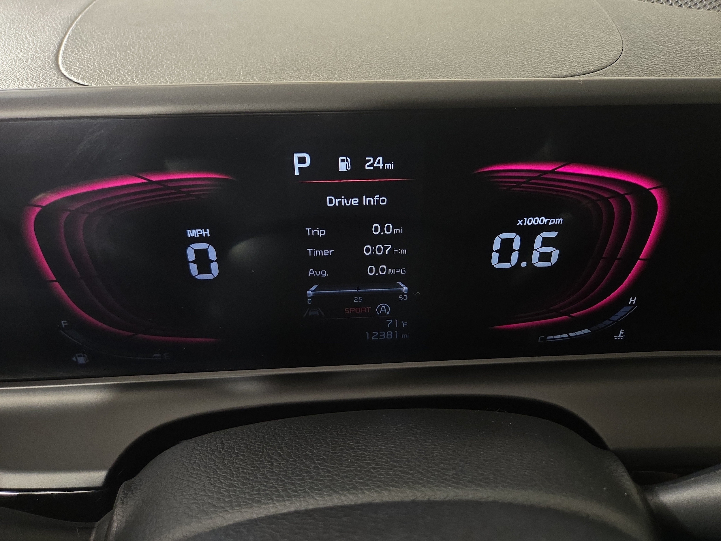 2025 Kia Seltos S - Photo 17