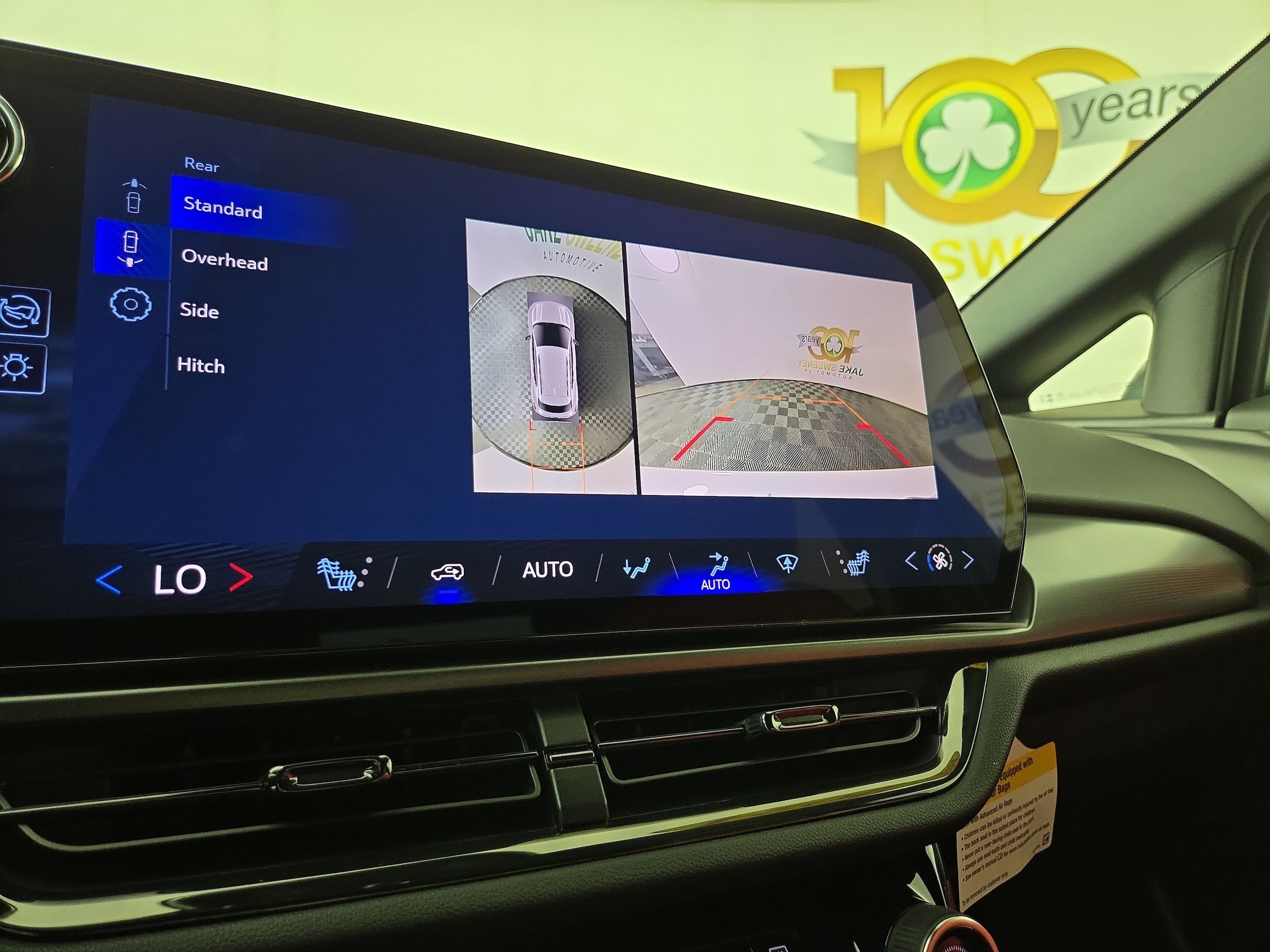2024 Chevrolet Equinox EV RS - Photo 21