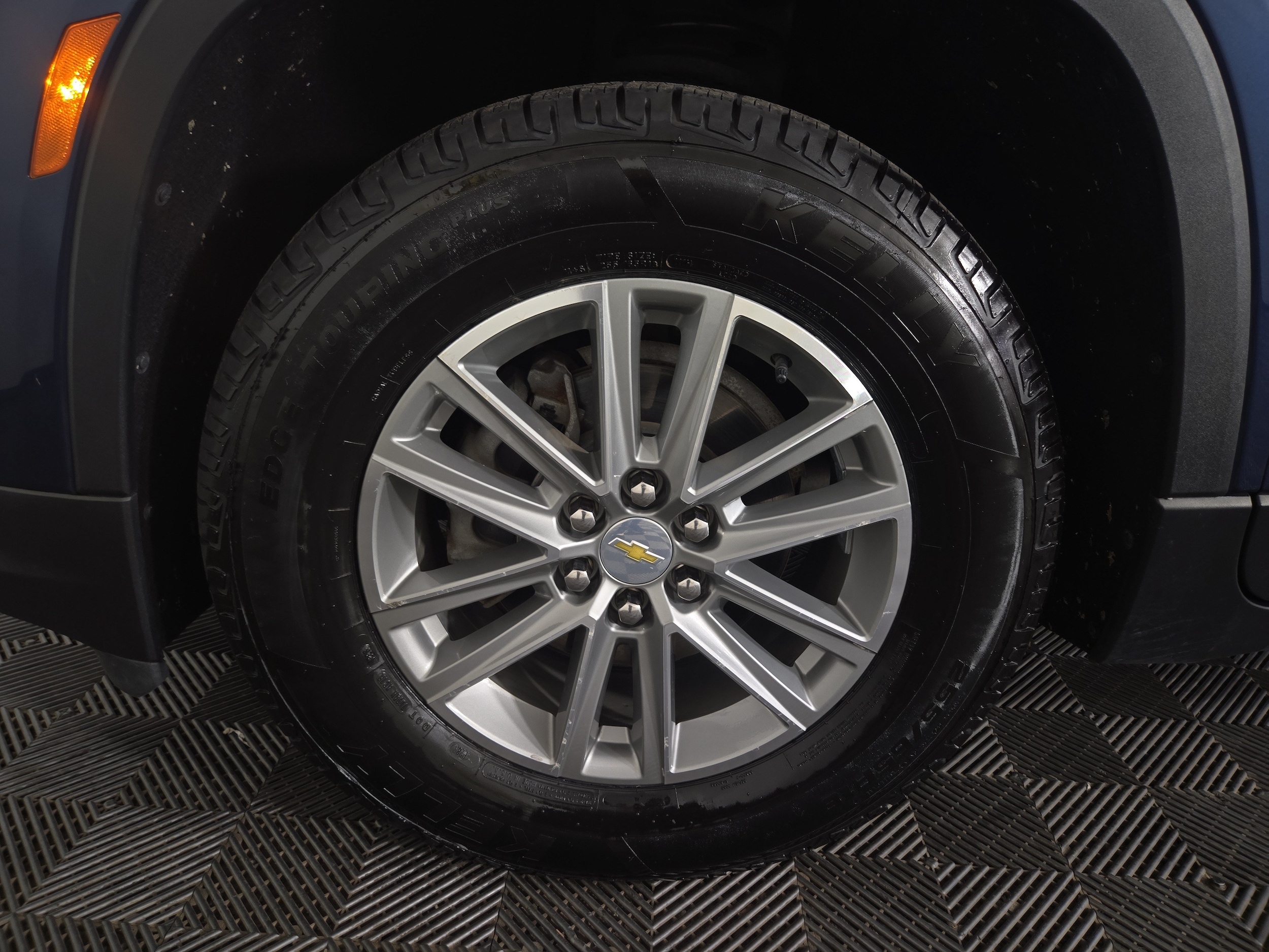 2023 Chevrolet Traverse 1LT - Photo 33