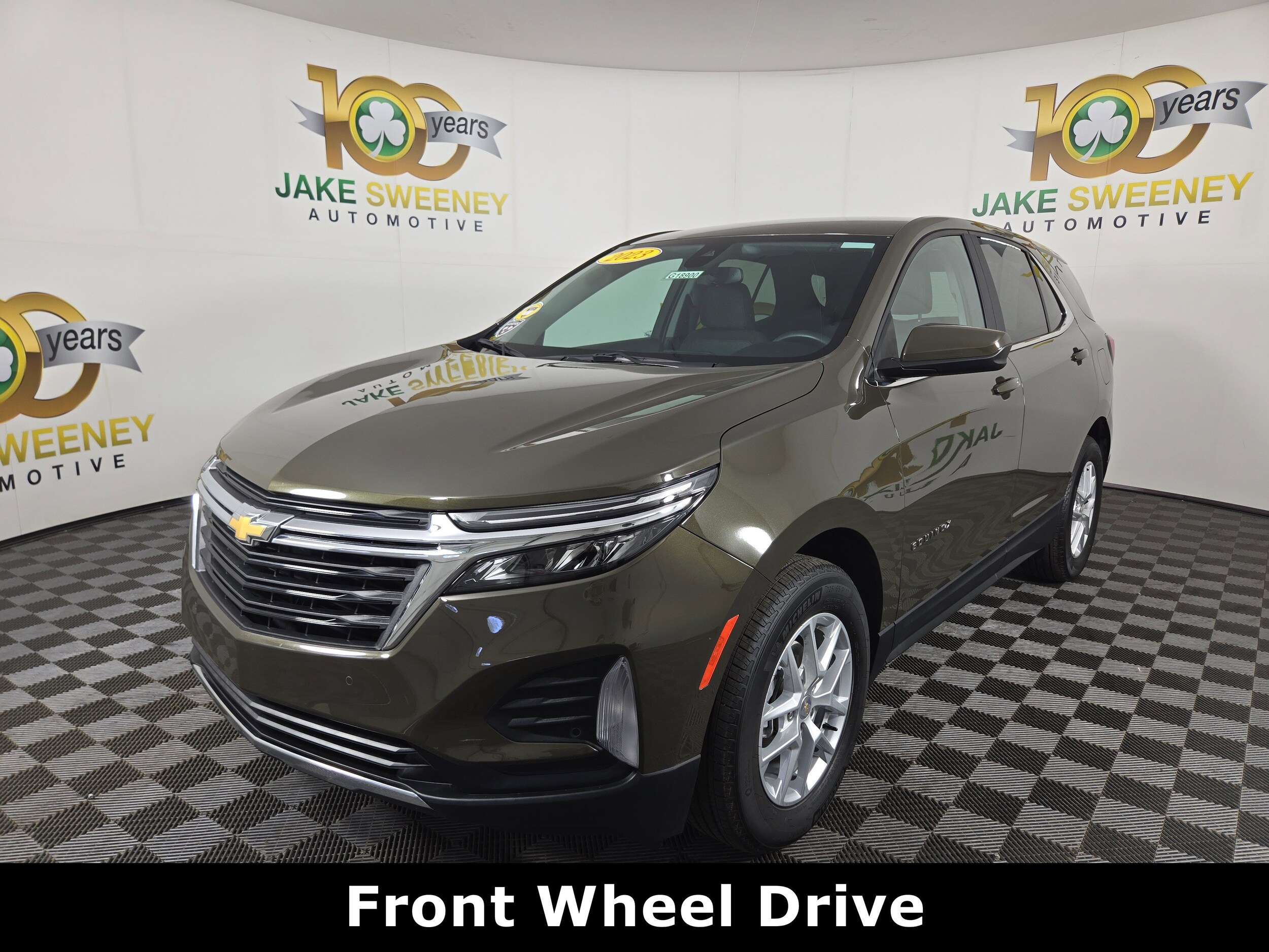 2023 Chevrolet Equinox LT photo 3