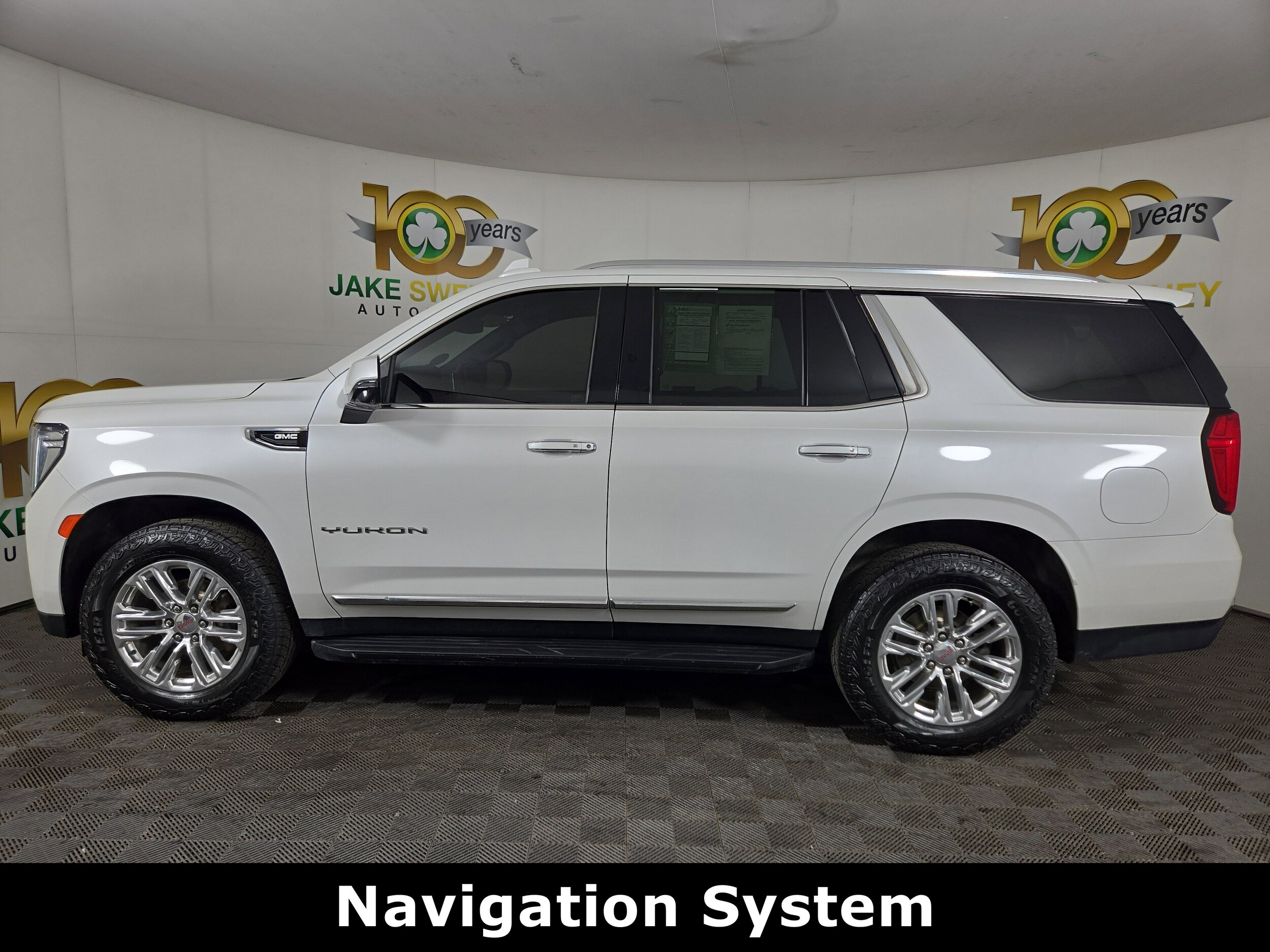 2022 Gmc Yukon SLT photo 3