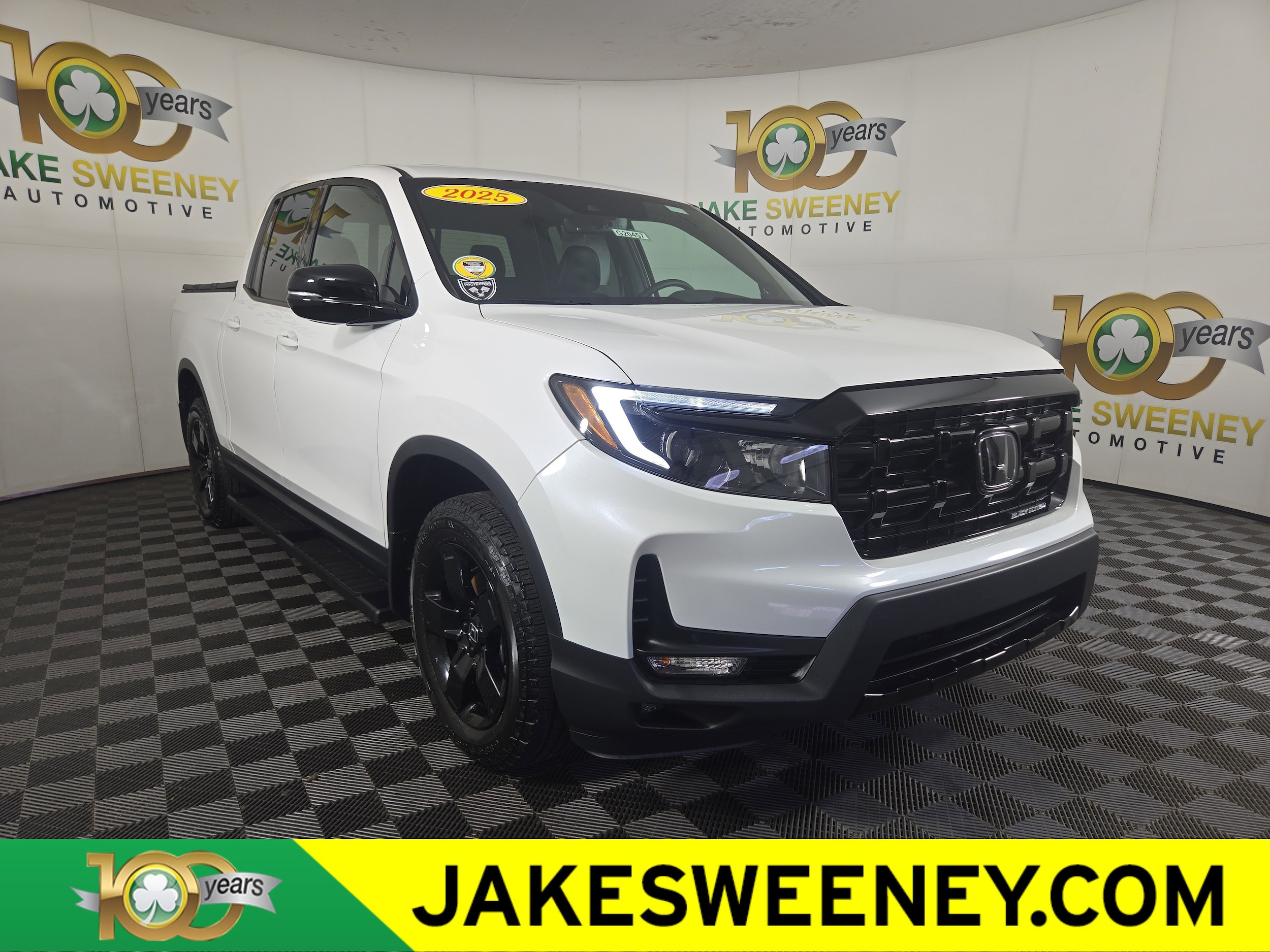 2025 Honda Ridgeline Black Edition's photo