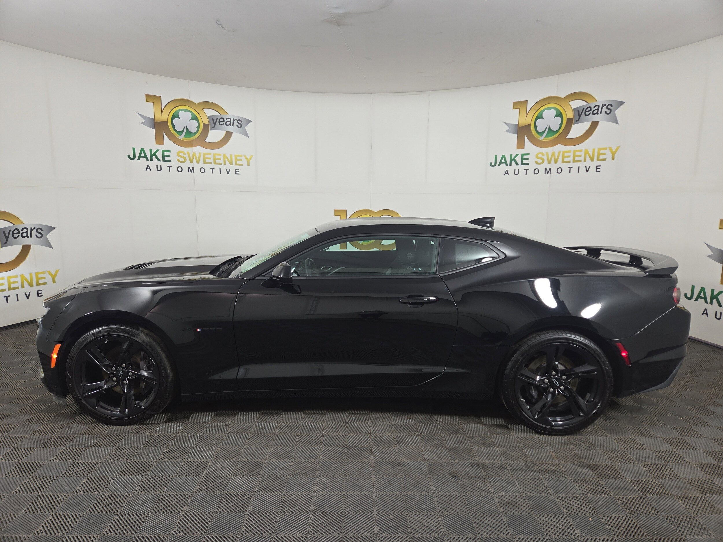 2024 Chevrolet Camaro 1SS photo 2