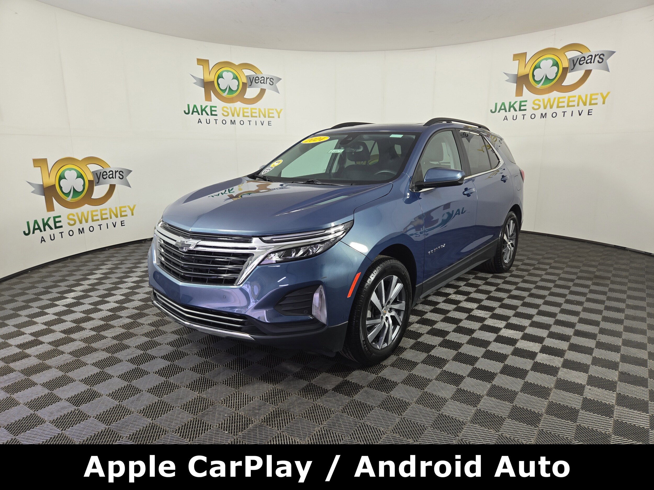 2024 Chevrolet Equinox LT photo 2