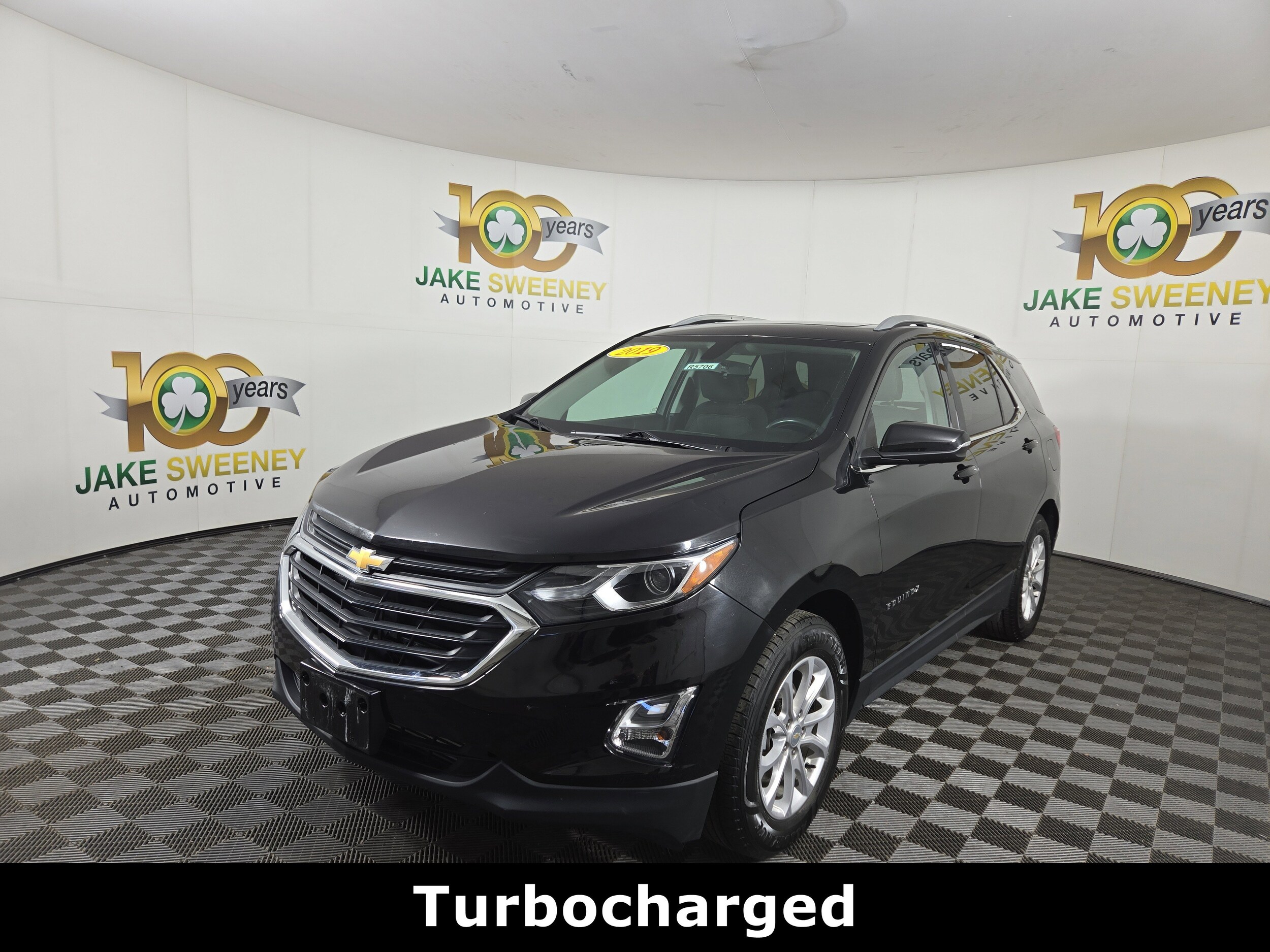 2019 Chevrolet Equinox LT photo 3