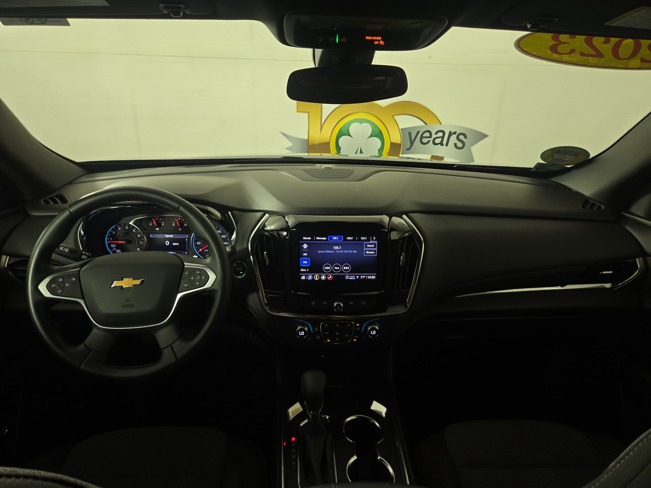 2023 Chevrolet Traverse 1LT - Photo 14