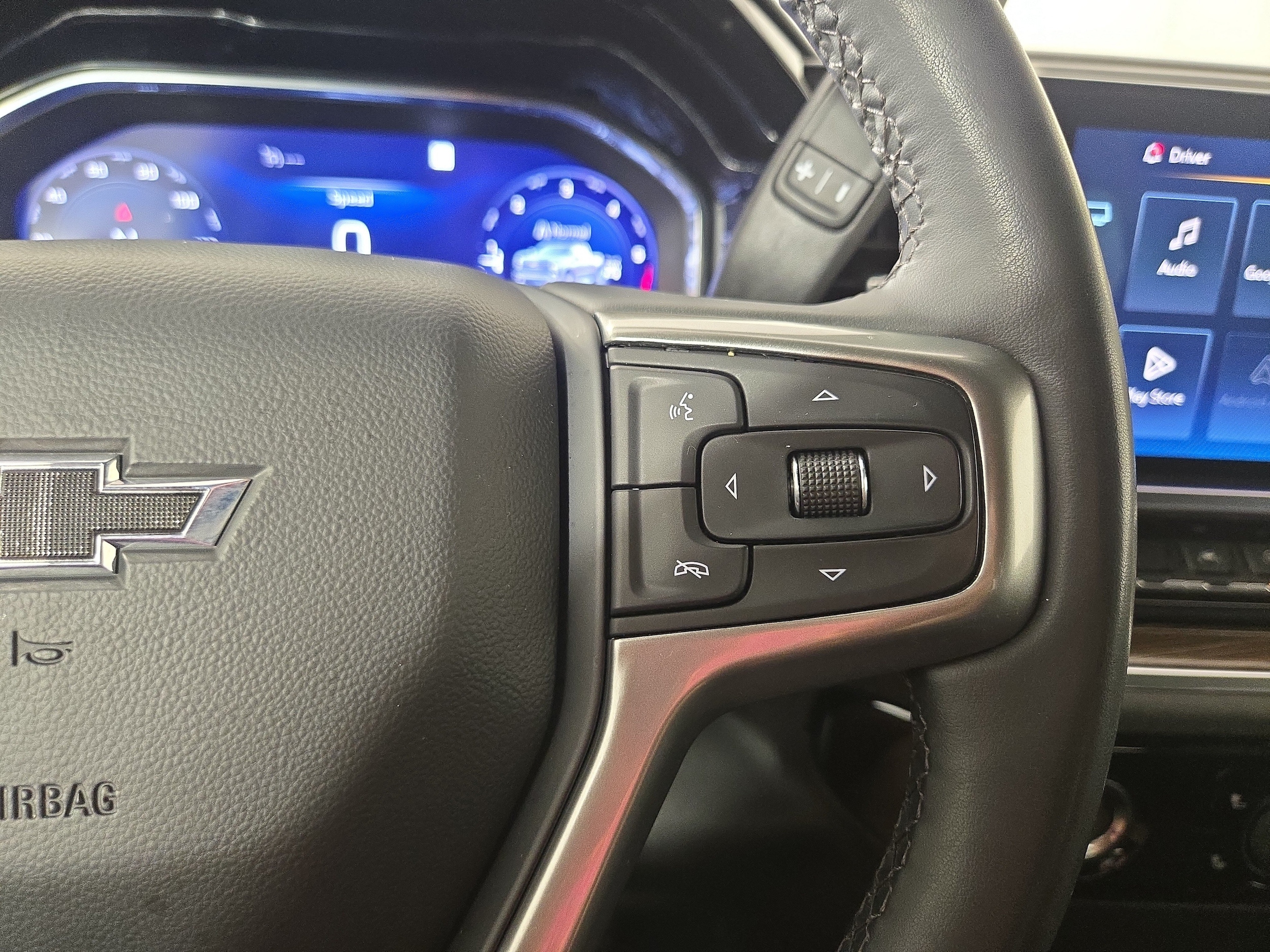 2023 Chevrolet Silverado 1500 RST - Photo 16