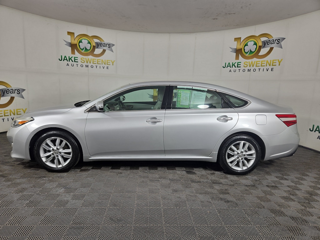 Used 2013 Toyota Avalon XLE Sedan