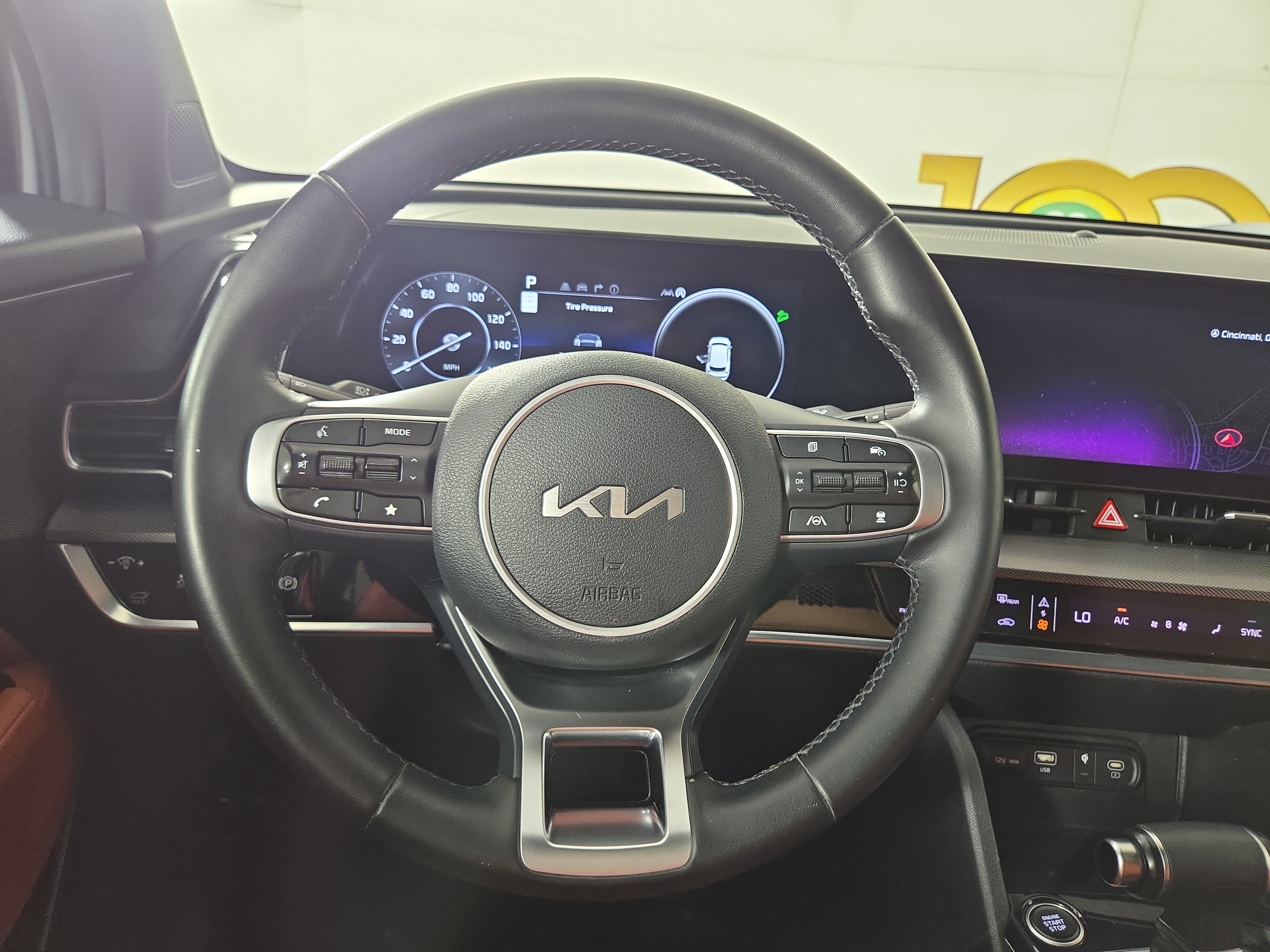 2024 Kia Sportage SX - Photo 14
