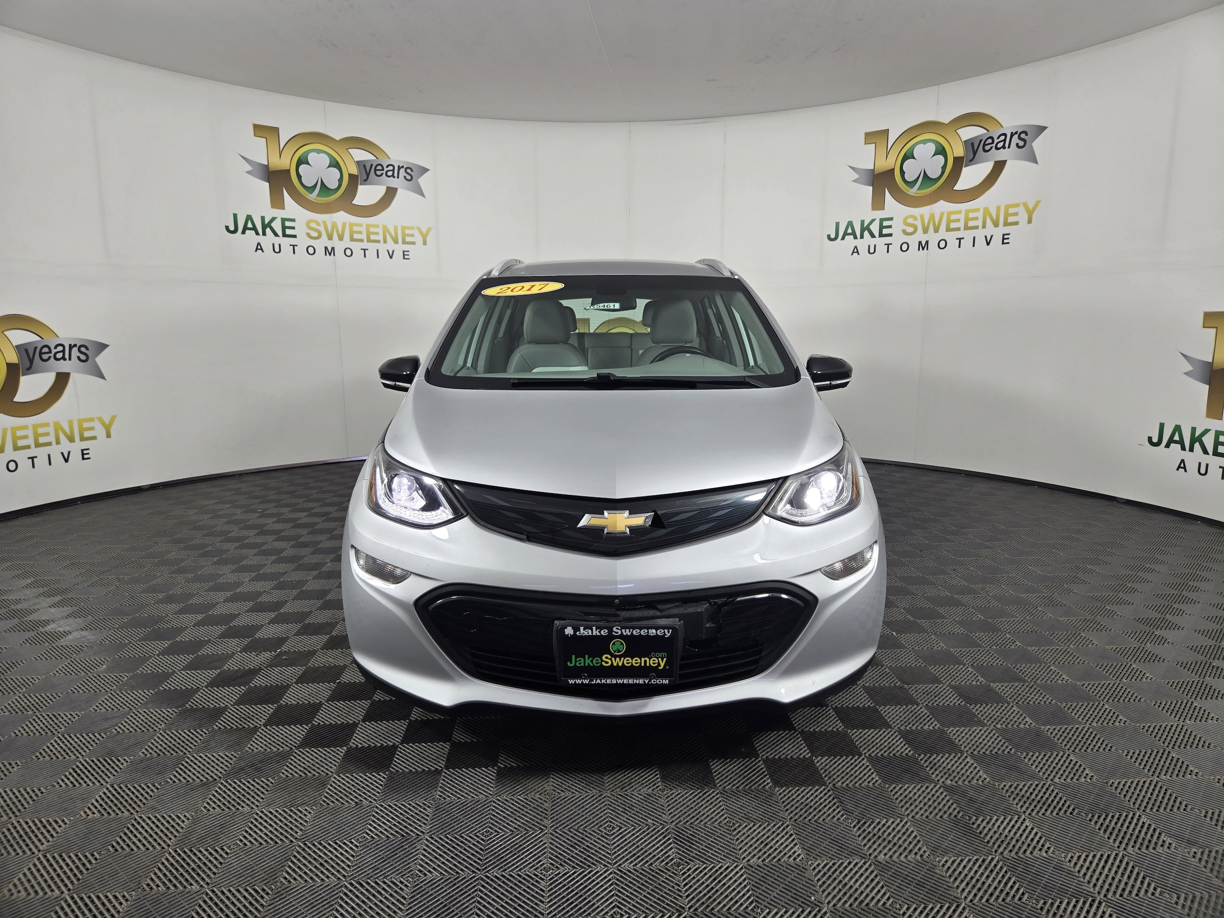 Used 2017 Chevrolet Bolt EV Premier with VIN 1G1FX6S06H4183942 for sale in Cincinnati, OH