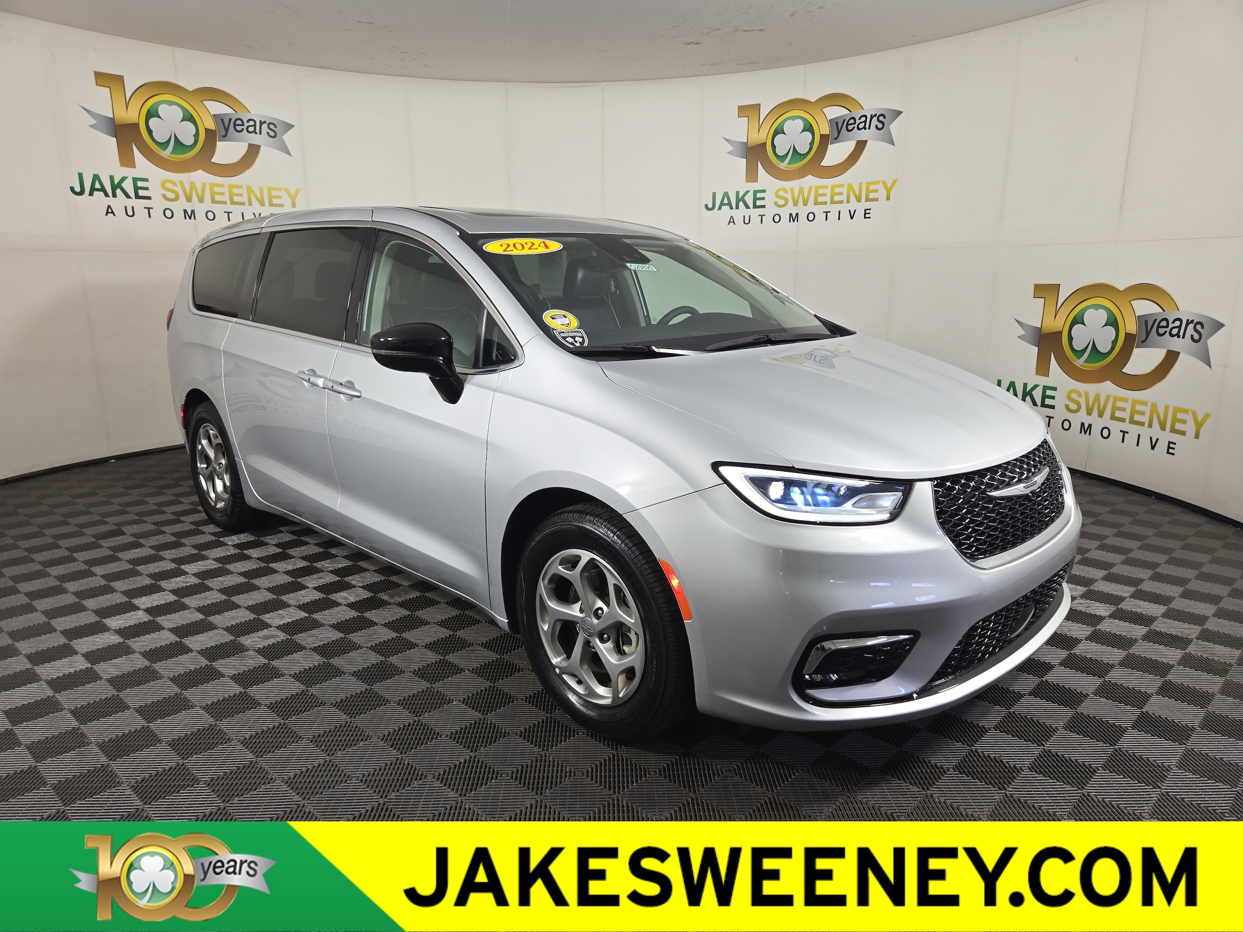 2024 Chrysler Pacifica