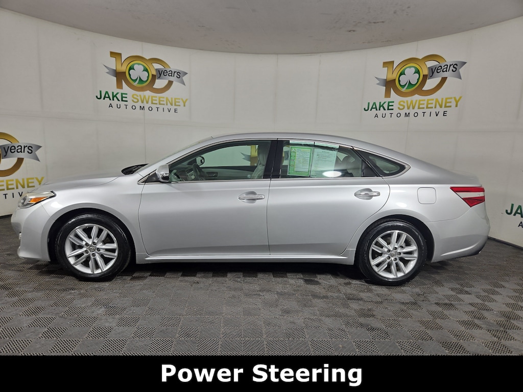 Used 2013 Toyota Avalon XLE Sedan