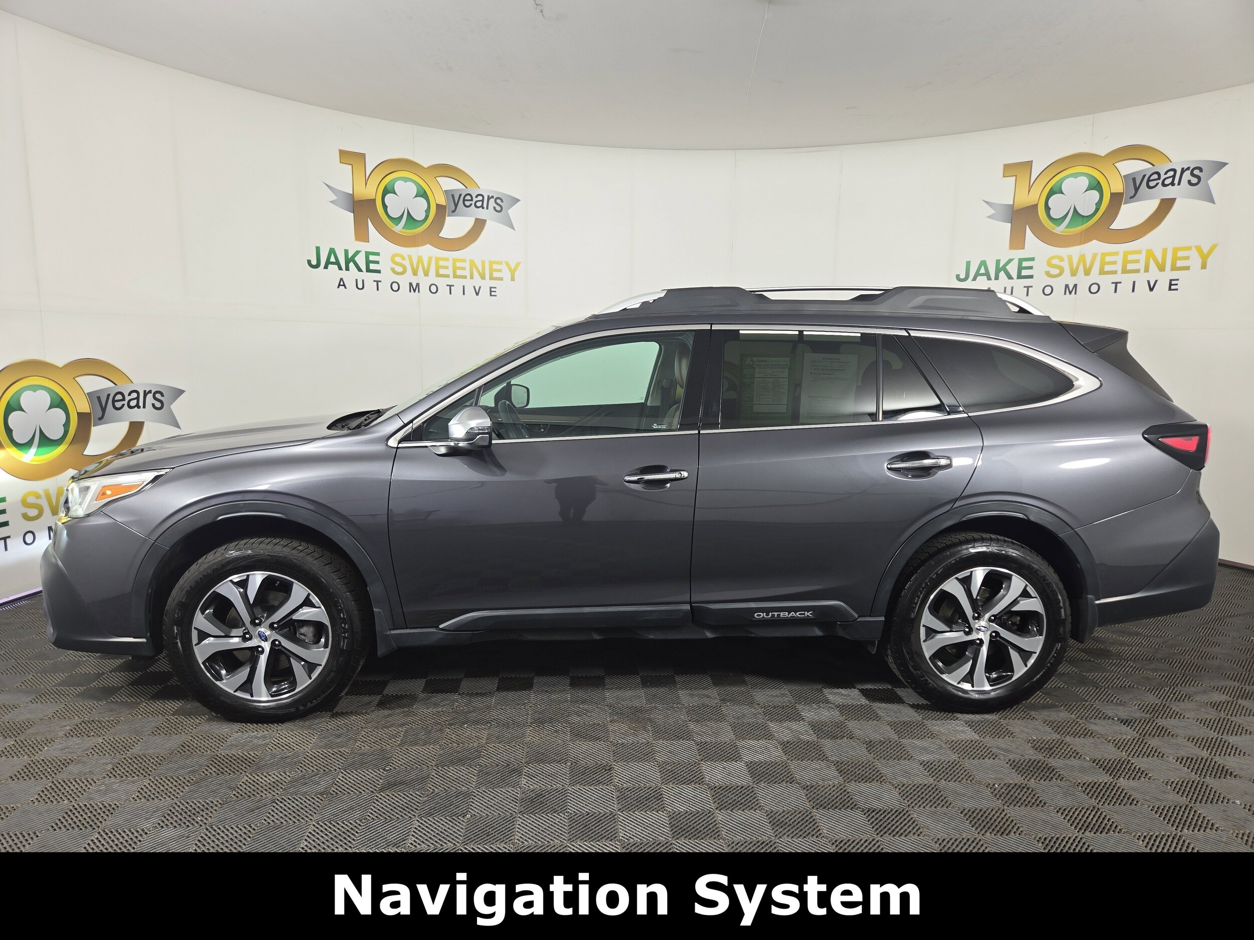 2020 Subaru Outback Touring photo 4
