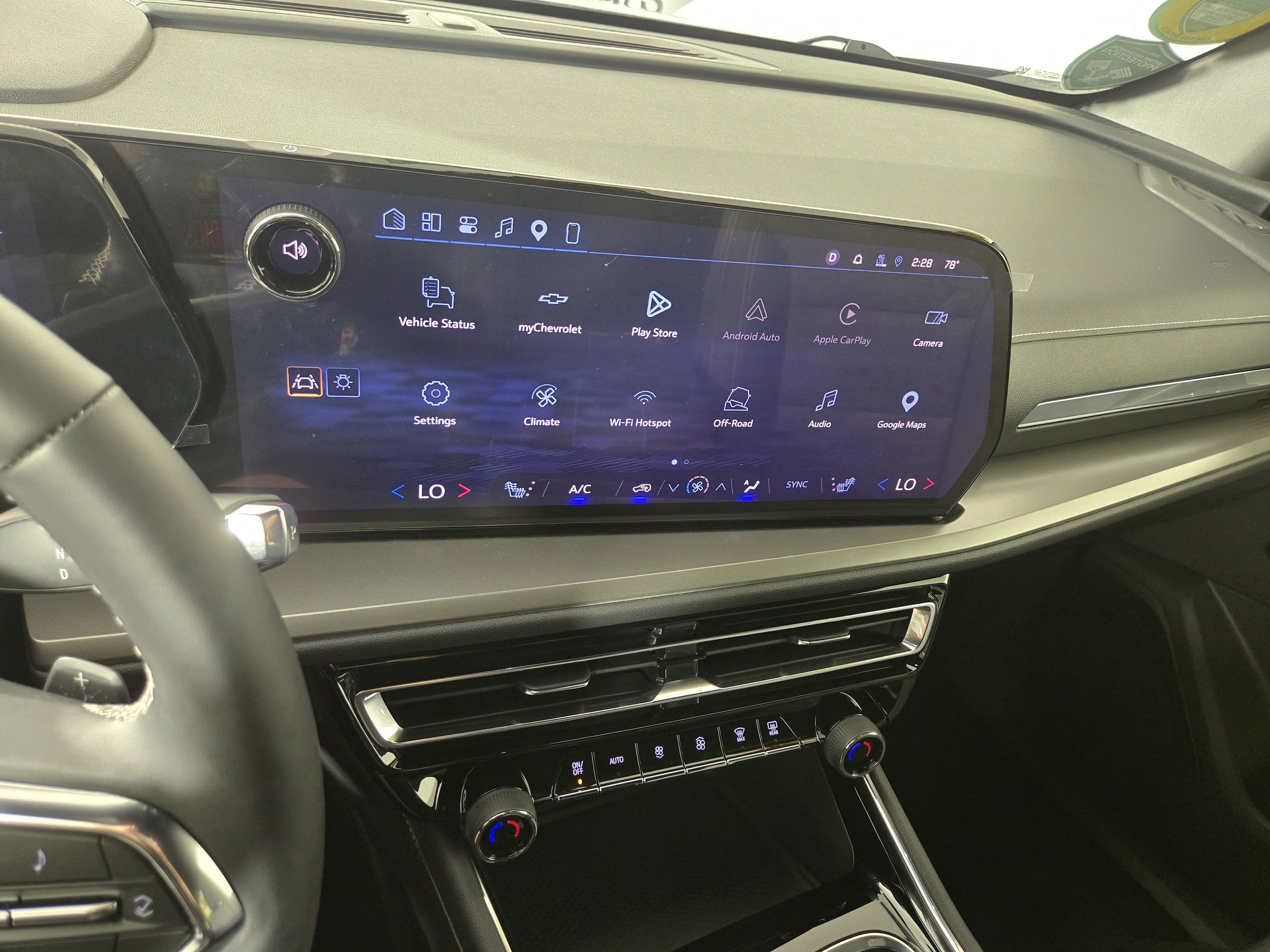 2024 Chevrolet Traverse LS - Photo 23