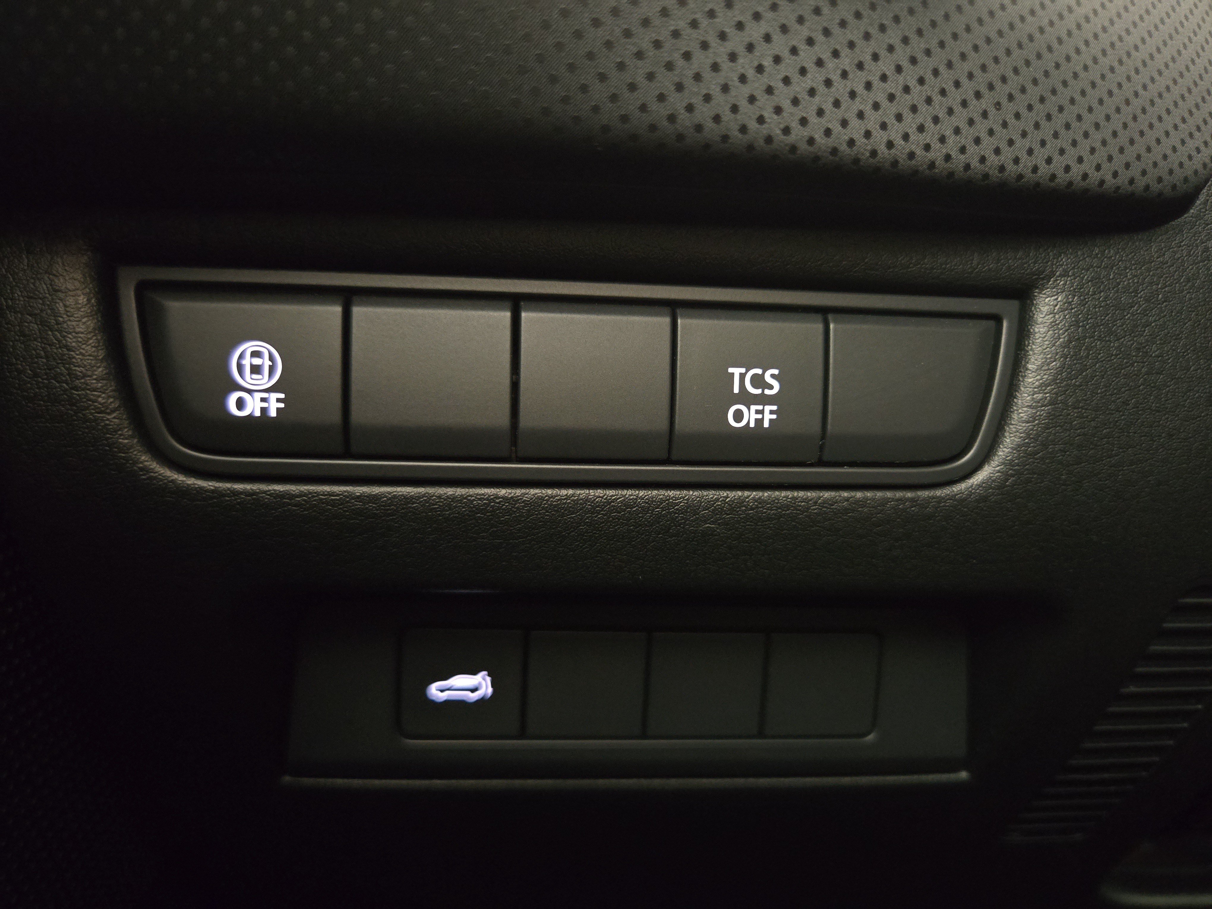 2025 Mazda CX-50 Premium - Photo 25