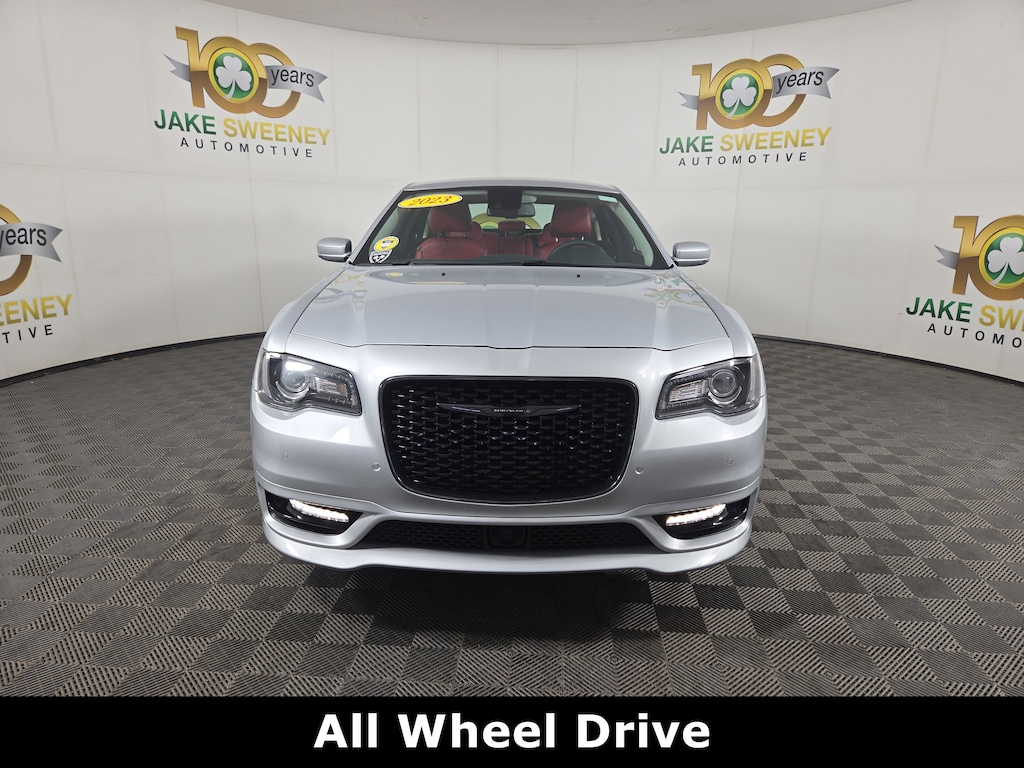 Used 2023 Chrysler 300 Touring L AWD Sedan
