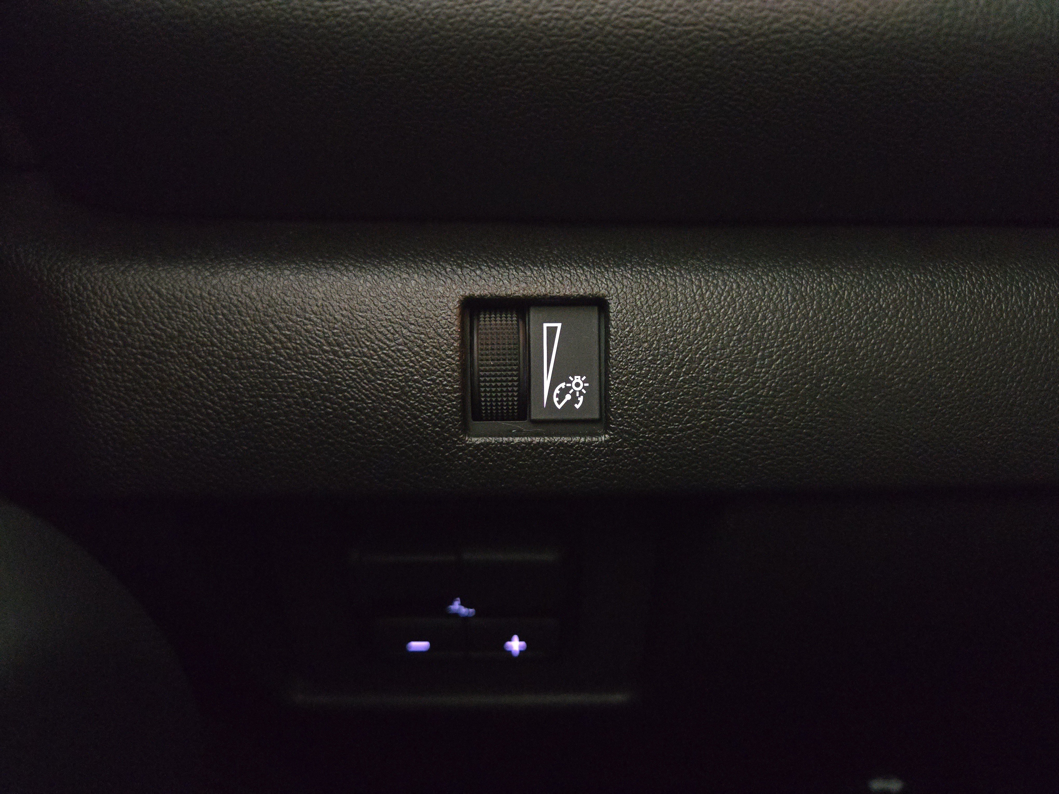 2023 Chevrolet Colorado LT - Photo 24