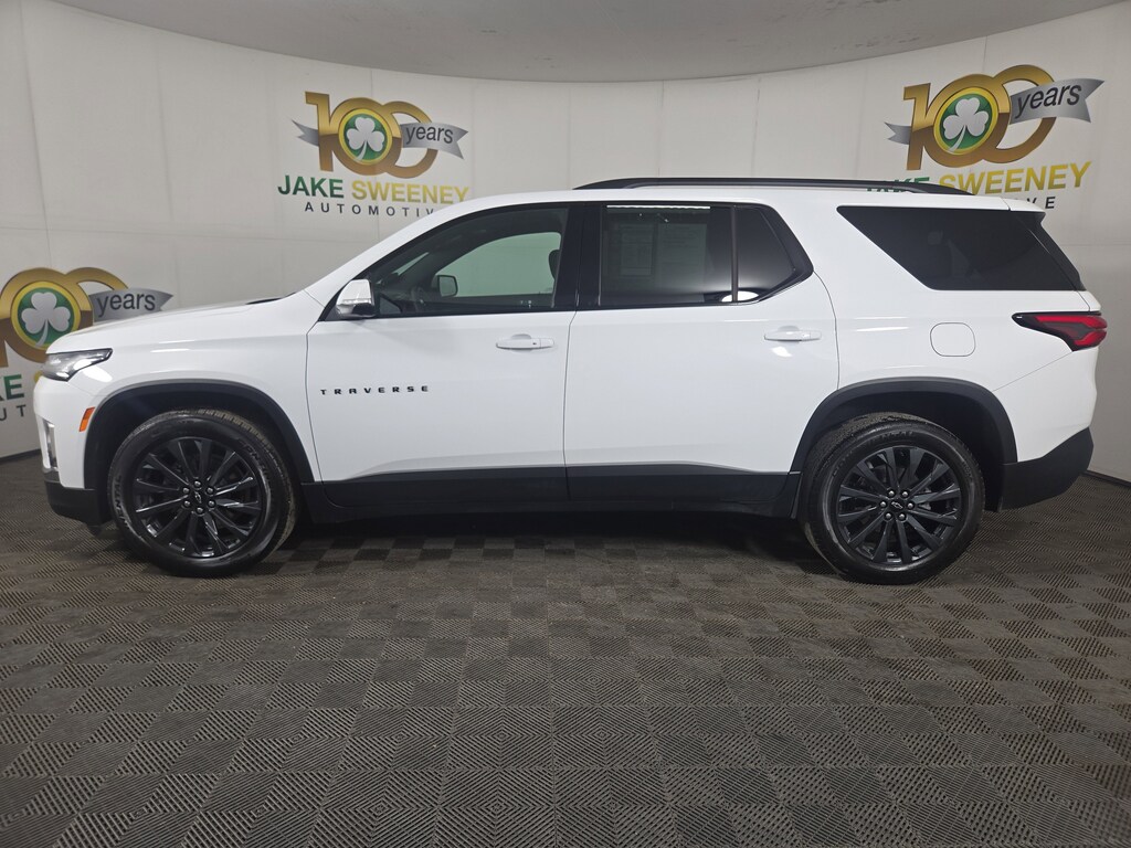 Used 2023 Chevrolet Traverse RS SUV