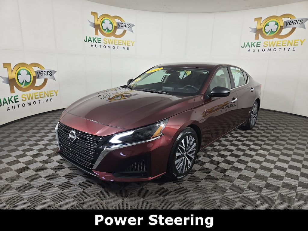 Used 2024 Nissan Altima 2.5 SV Sedan
