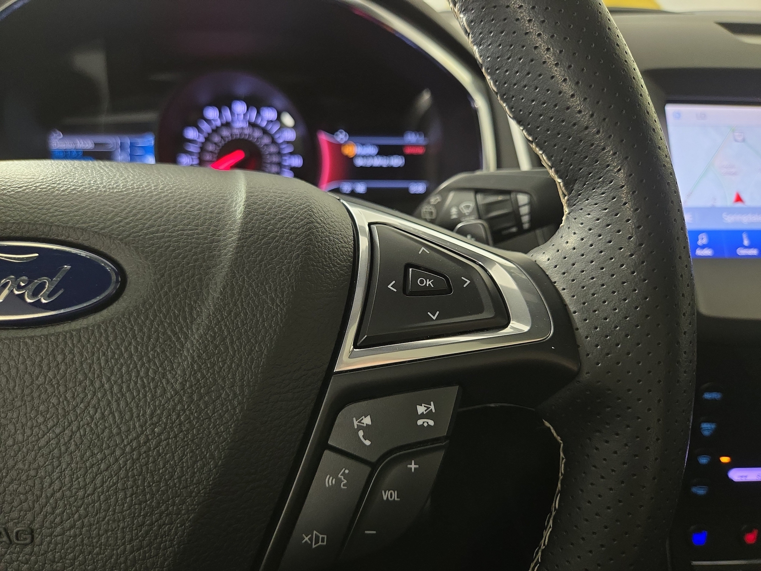 2020 Ford Edge ST - Photo 16