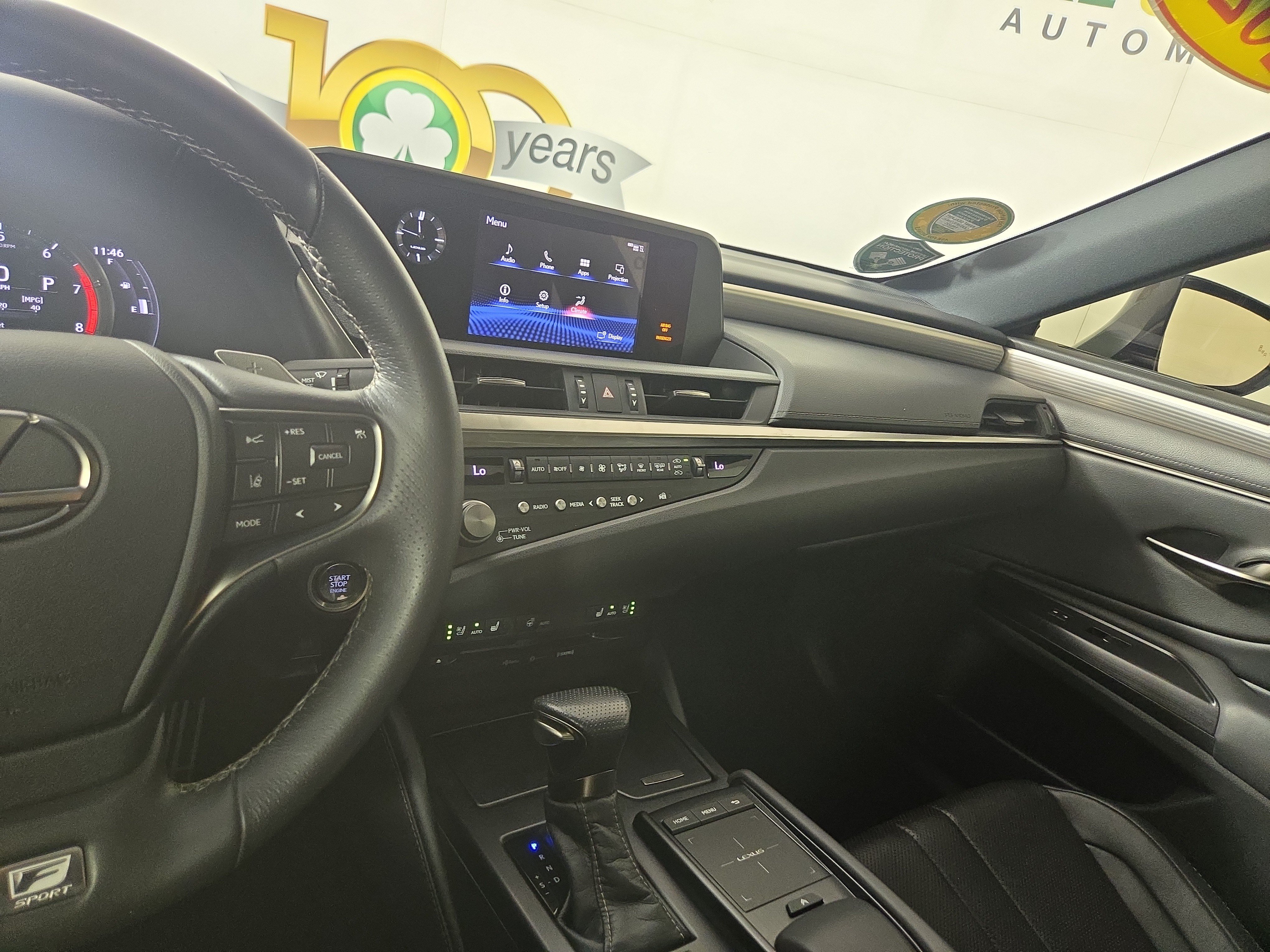 2021 Lexus ES F SPORT - Photo 24