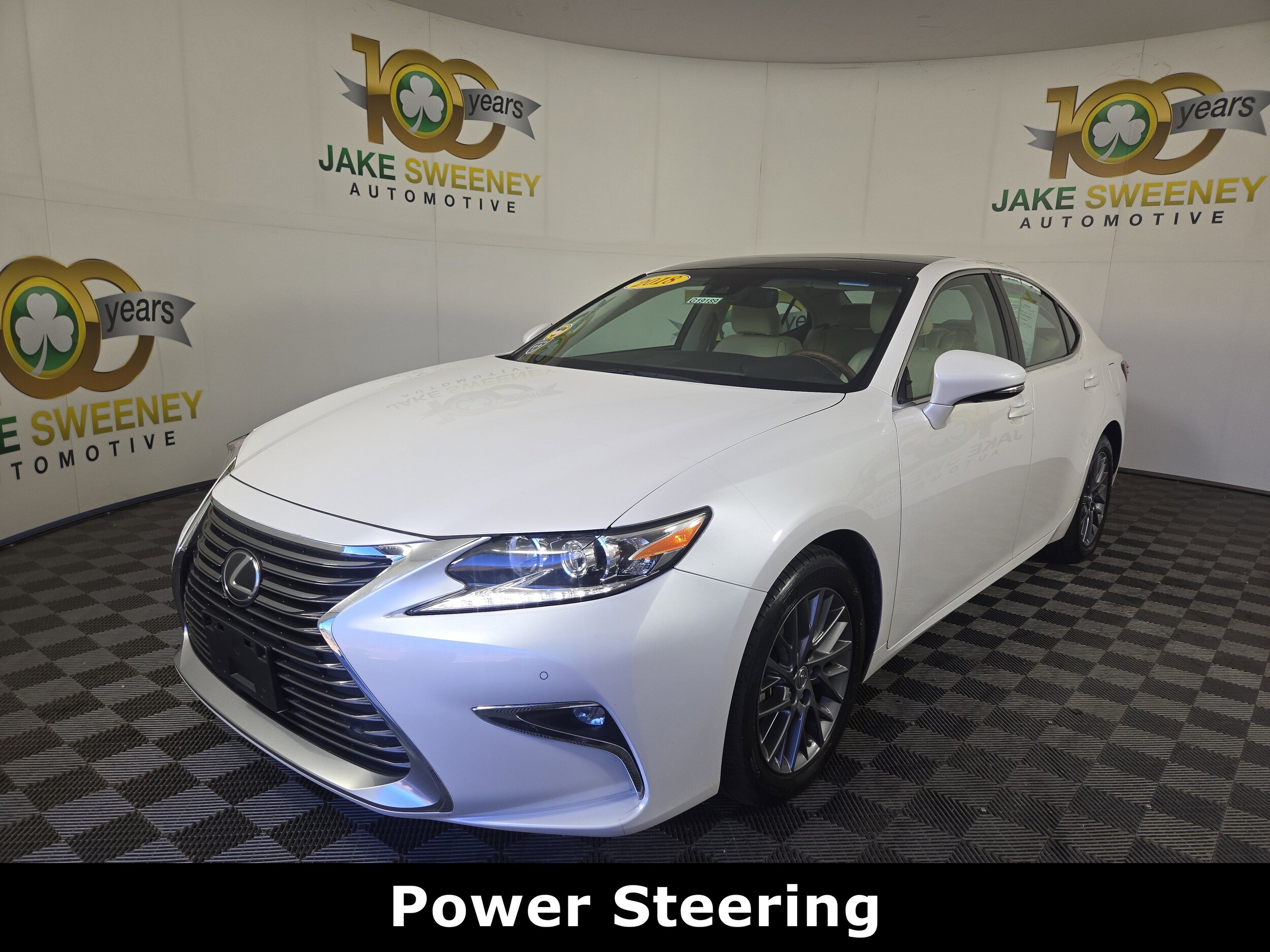 2018 Lexus ES 350 photo 3