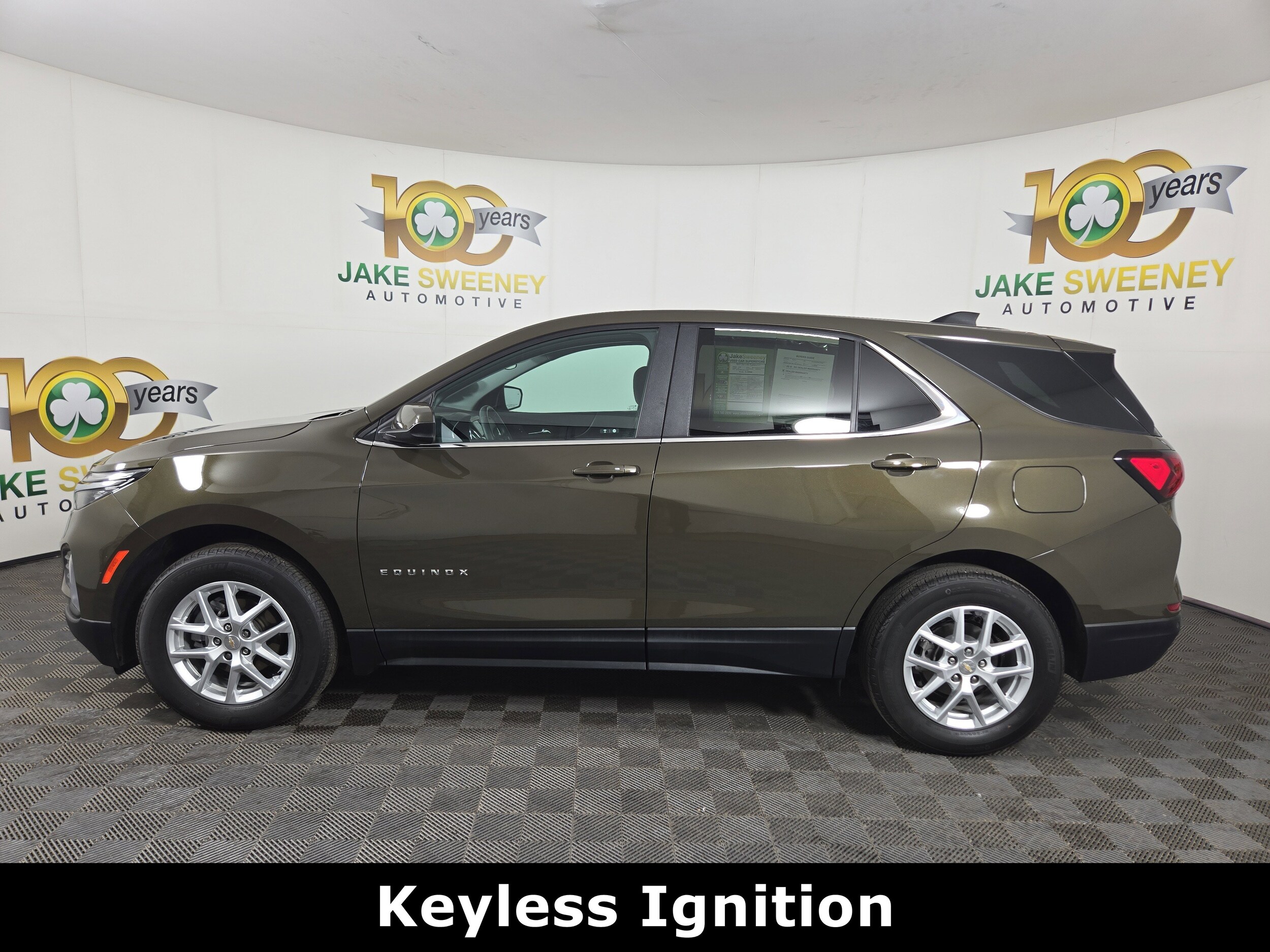 2023 Chevrolet Equinox LT photo 4